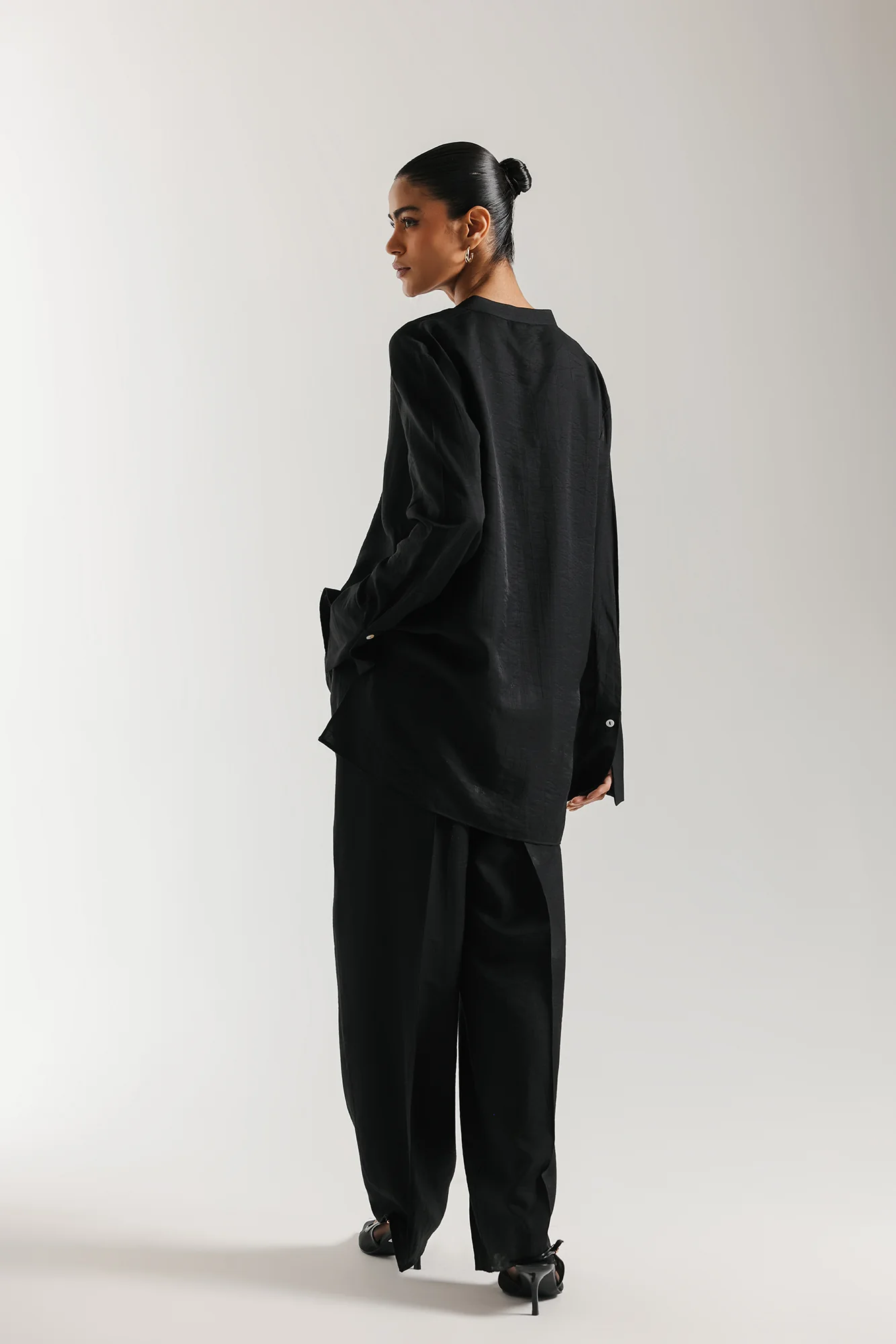 SOLID SUIT (E0763/116/902) - Image 3