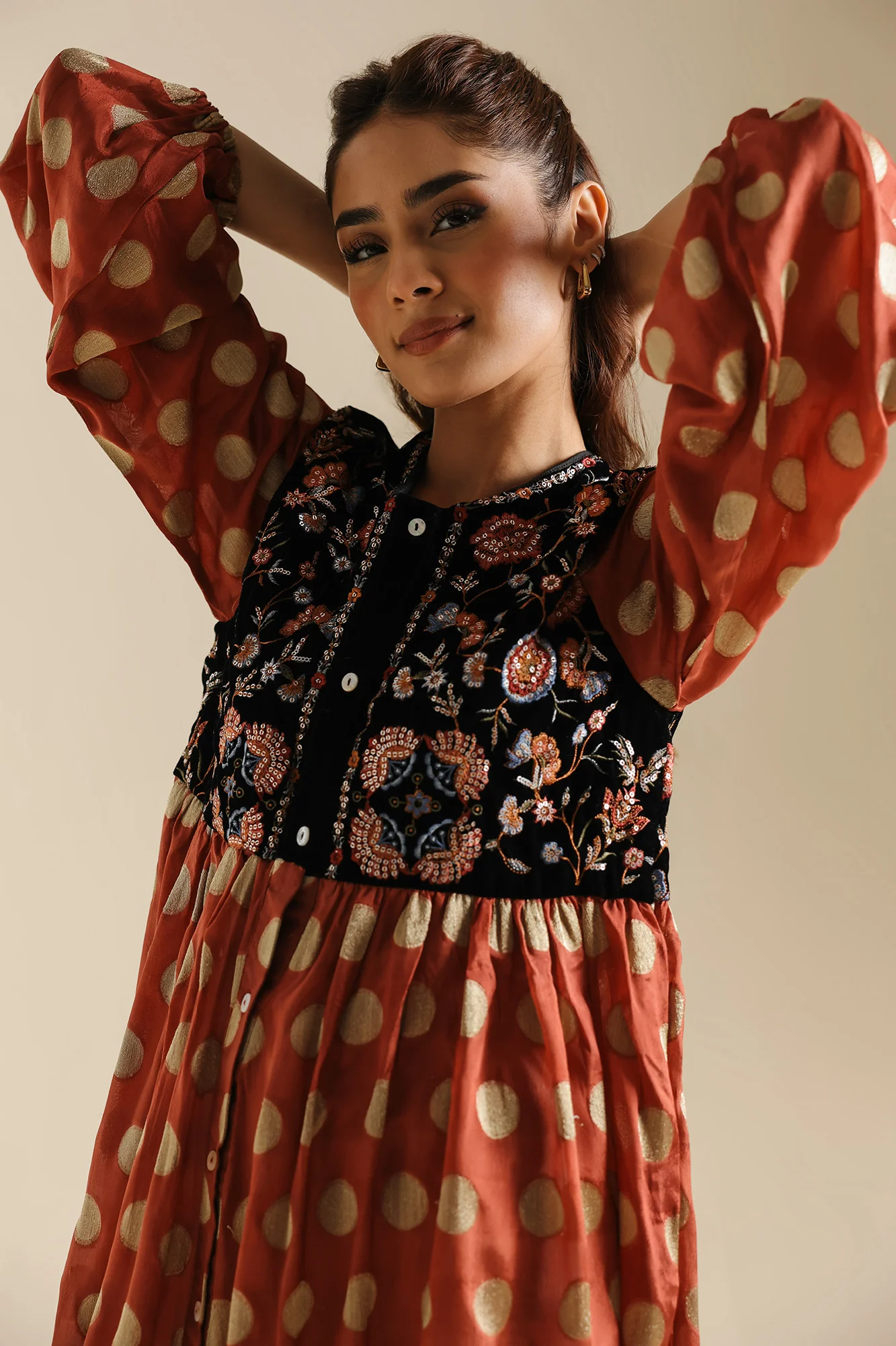 DRESS (E0667/119/902) - Image 7