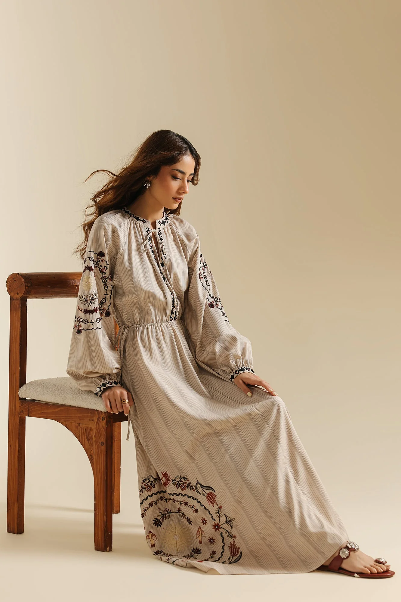 EMBROIDERED DRESS (E0718/119/004) - Image 7