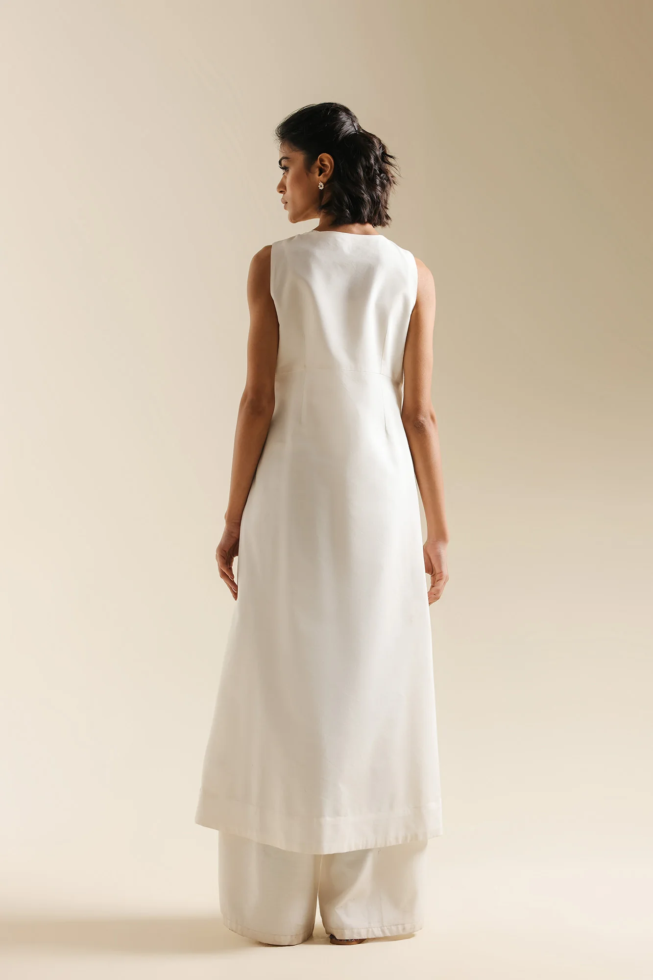 DRESS (E0724/119/005) - Image 11