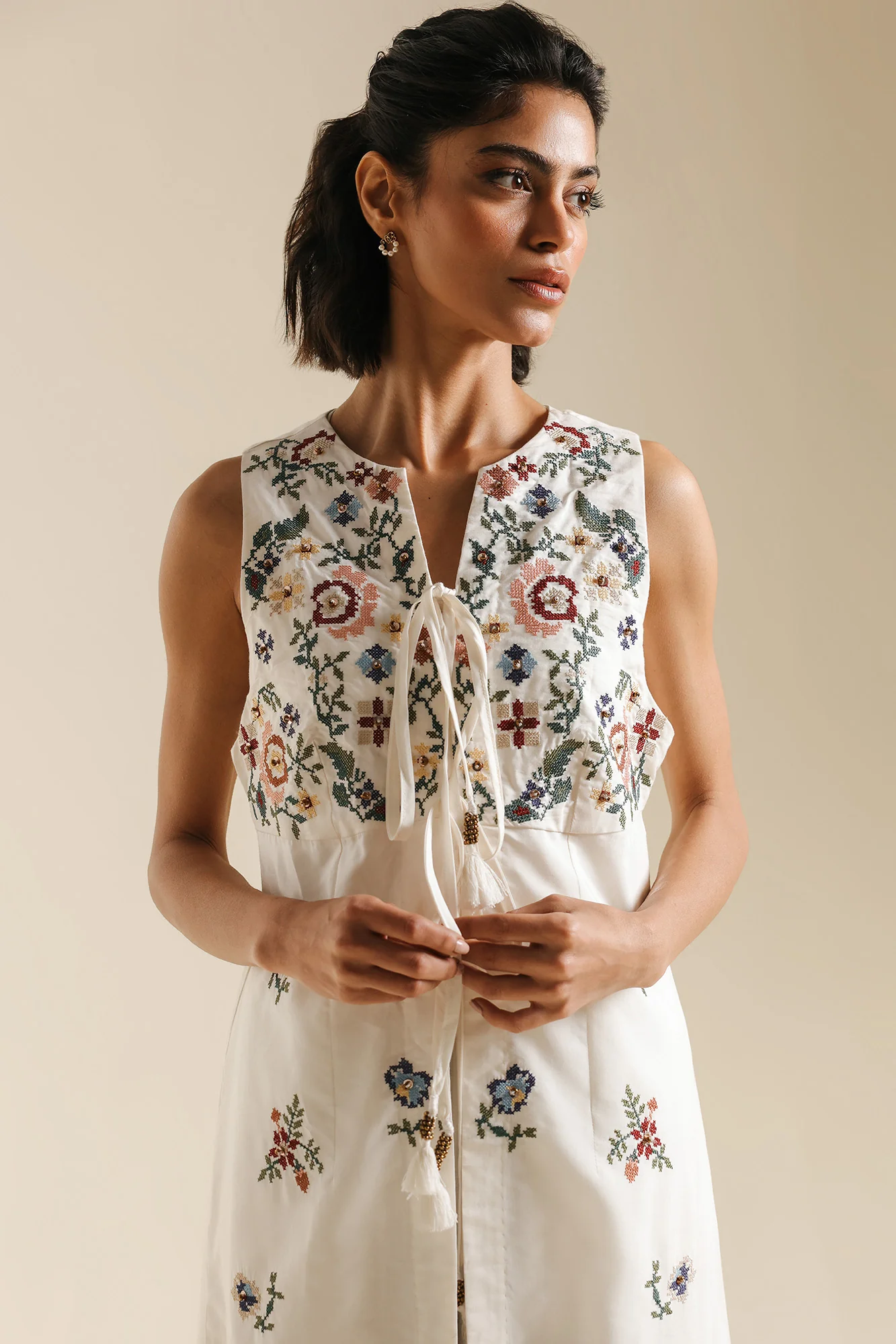 DRESS (E0724/119/005) - Image 12