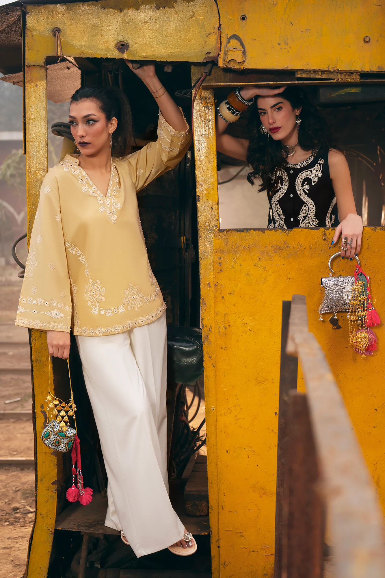 KURTI (E0714/119/113) - Image 9