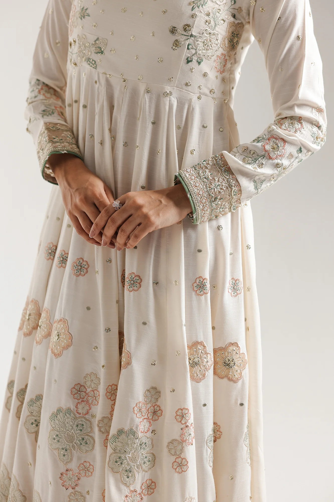EMBROIDERED PISHWAS (E0956/104/003) - Image 6