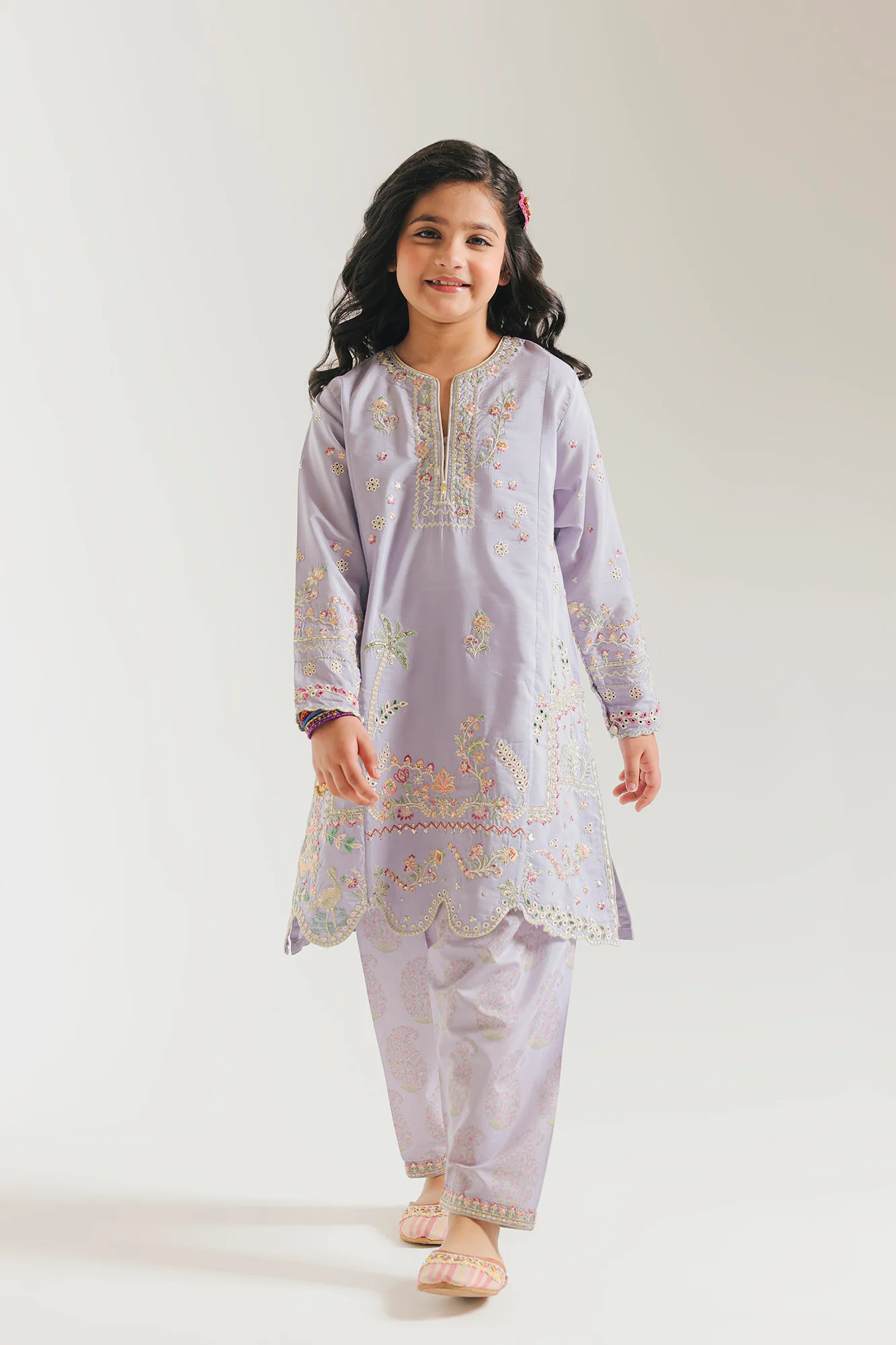 EMBROIDERED SUIT (E0920/404/636 E0920/304/636)