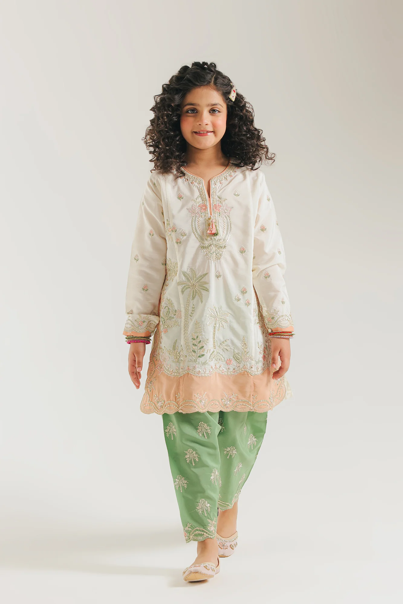 EMBROIDERED SUIT (E0925/404/005 E0925/304/005) - Image 2