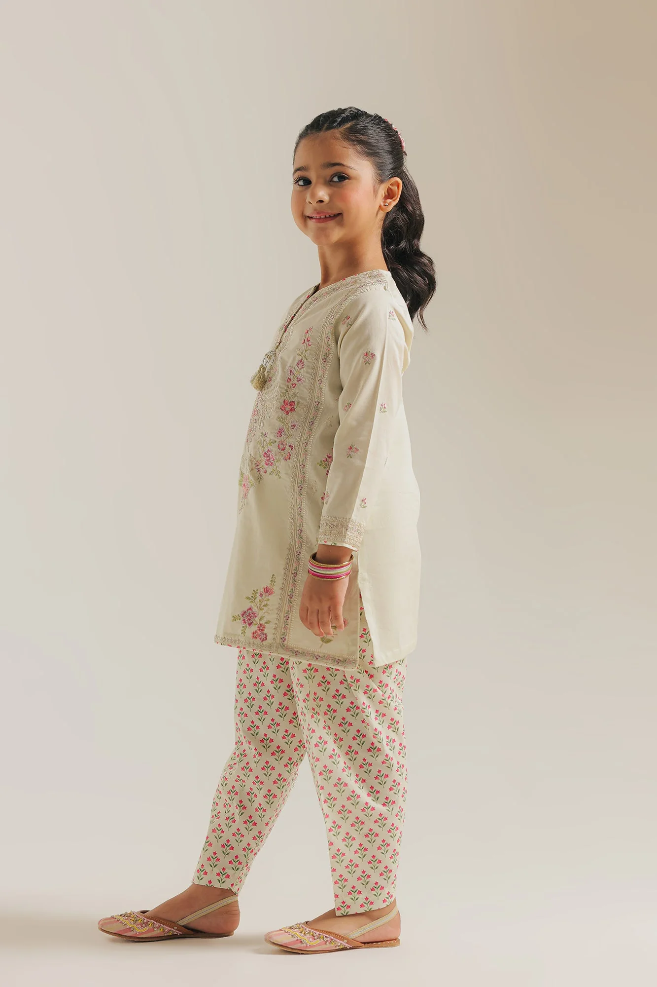 EMBROIDERED SUIT (E0960/404/130 E0960/304/130) - Image 3