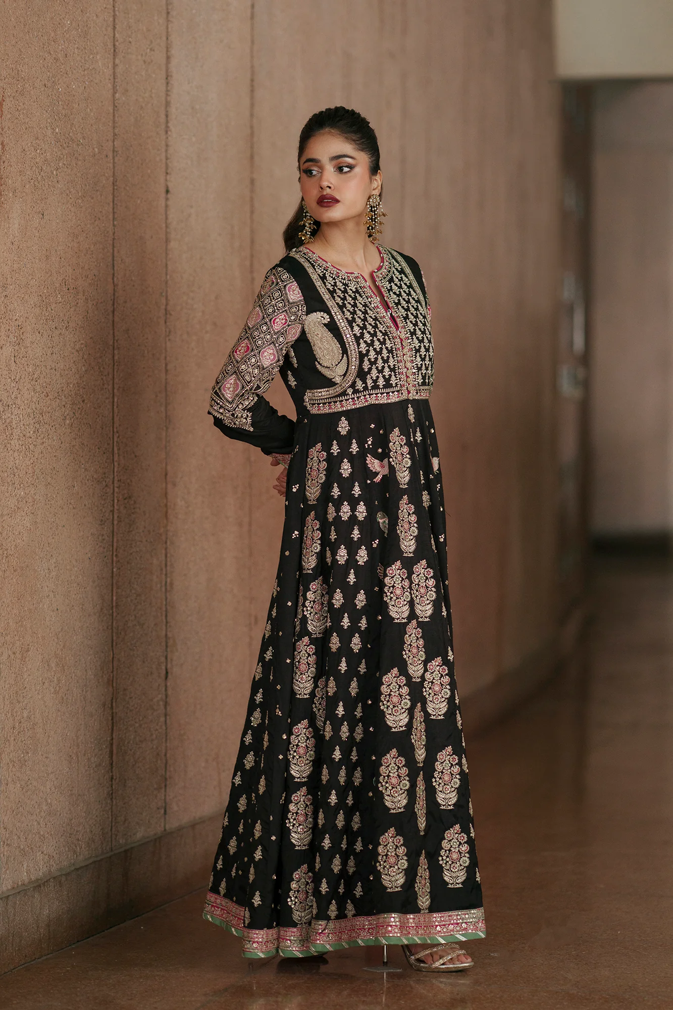 EMBROIDERED SUIT (E0965/104/112) - Image 11