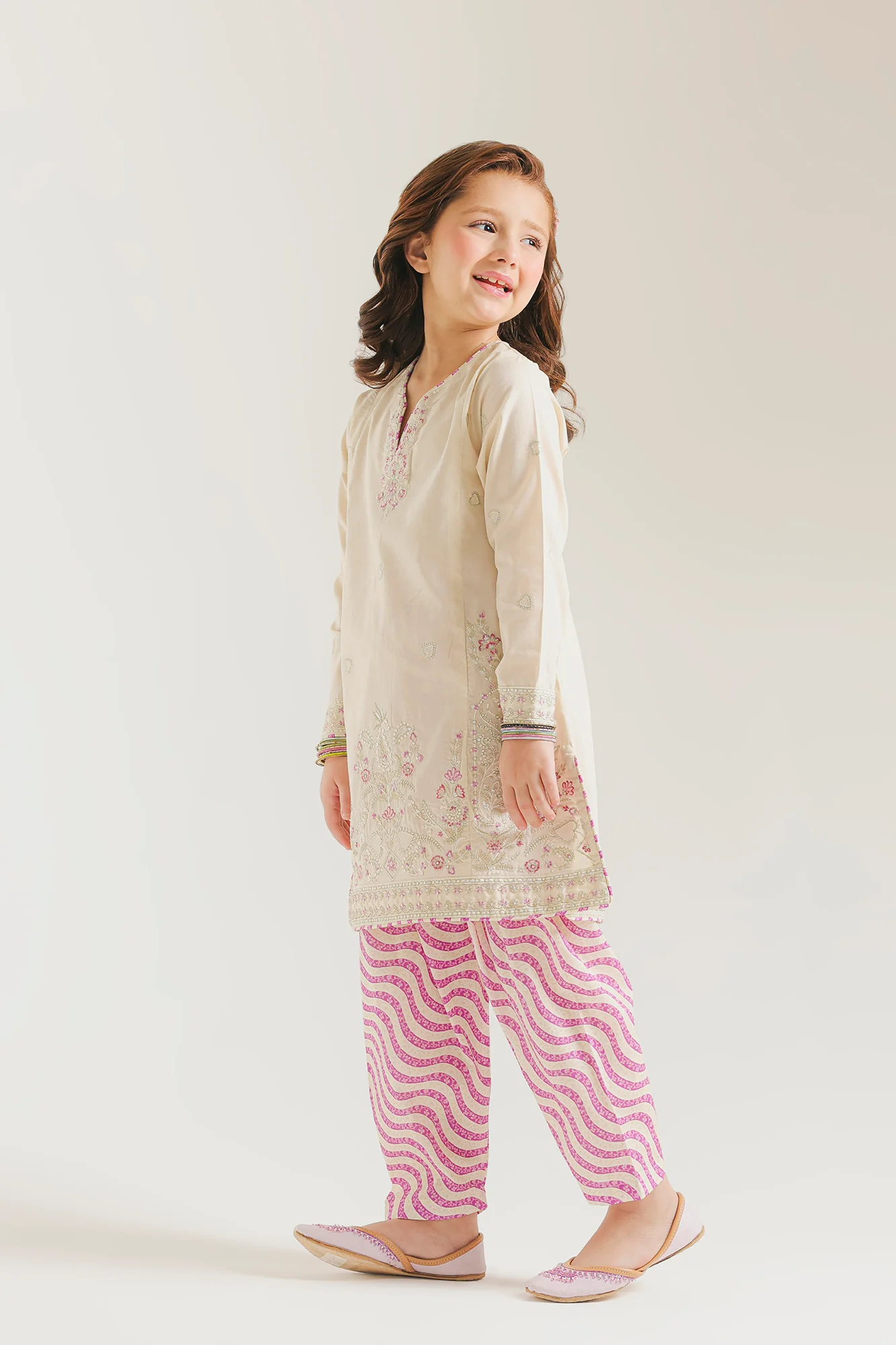 EMBROIDERED SUIT (E0973/404/004 E0973/304/004) - Image 2