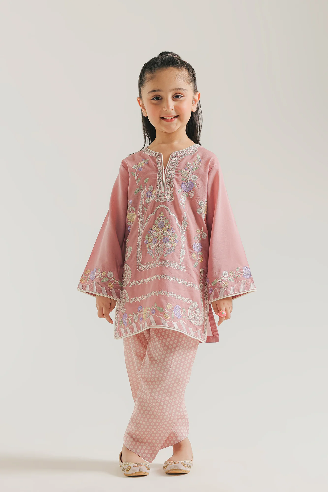 EMBROIDERED SUIT (E0979/404/412 E0979/304/412)