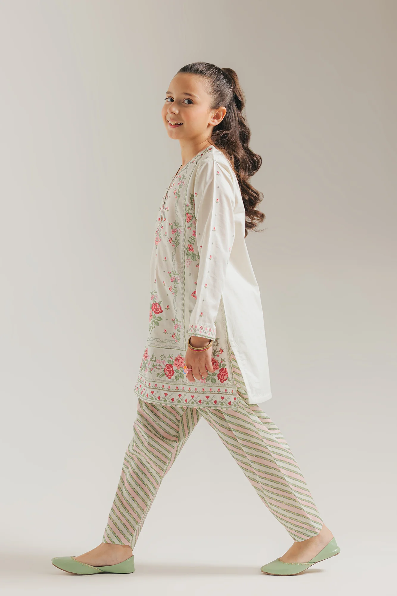 EMBROIDERED SUIT (E0983/404/004 E0983/304/004) - Image 2
