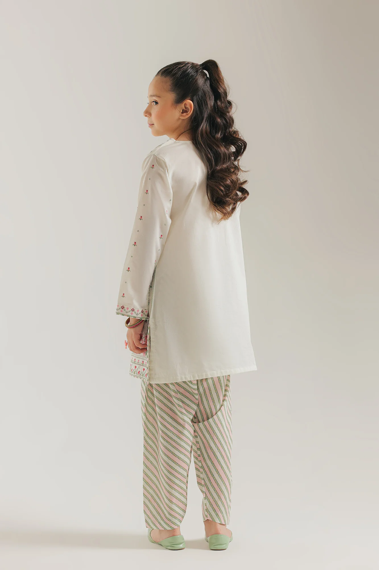 EMBROIDERED SUIT (E0983/404/004 E0983/304/004) - Image 3
