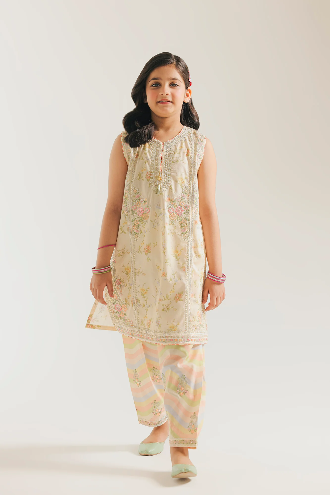 EMBROIDERED SUIT (E0986/404/216 E0986/304/216) - Image 2