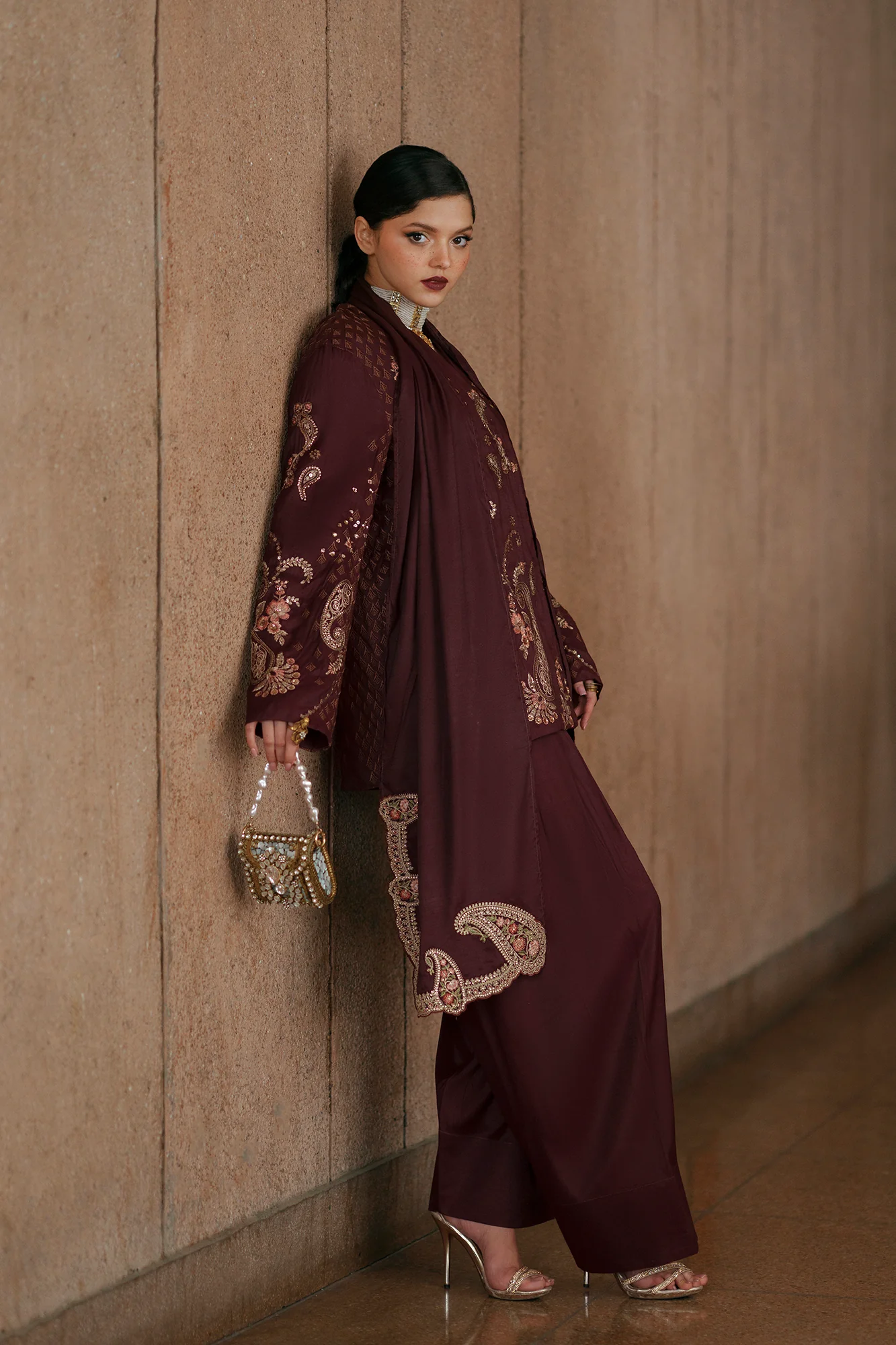 EMBROIDERED SUIT (E1048/104/318) - Image 3