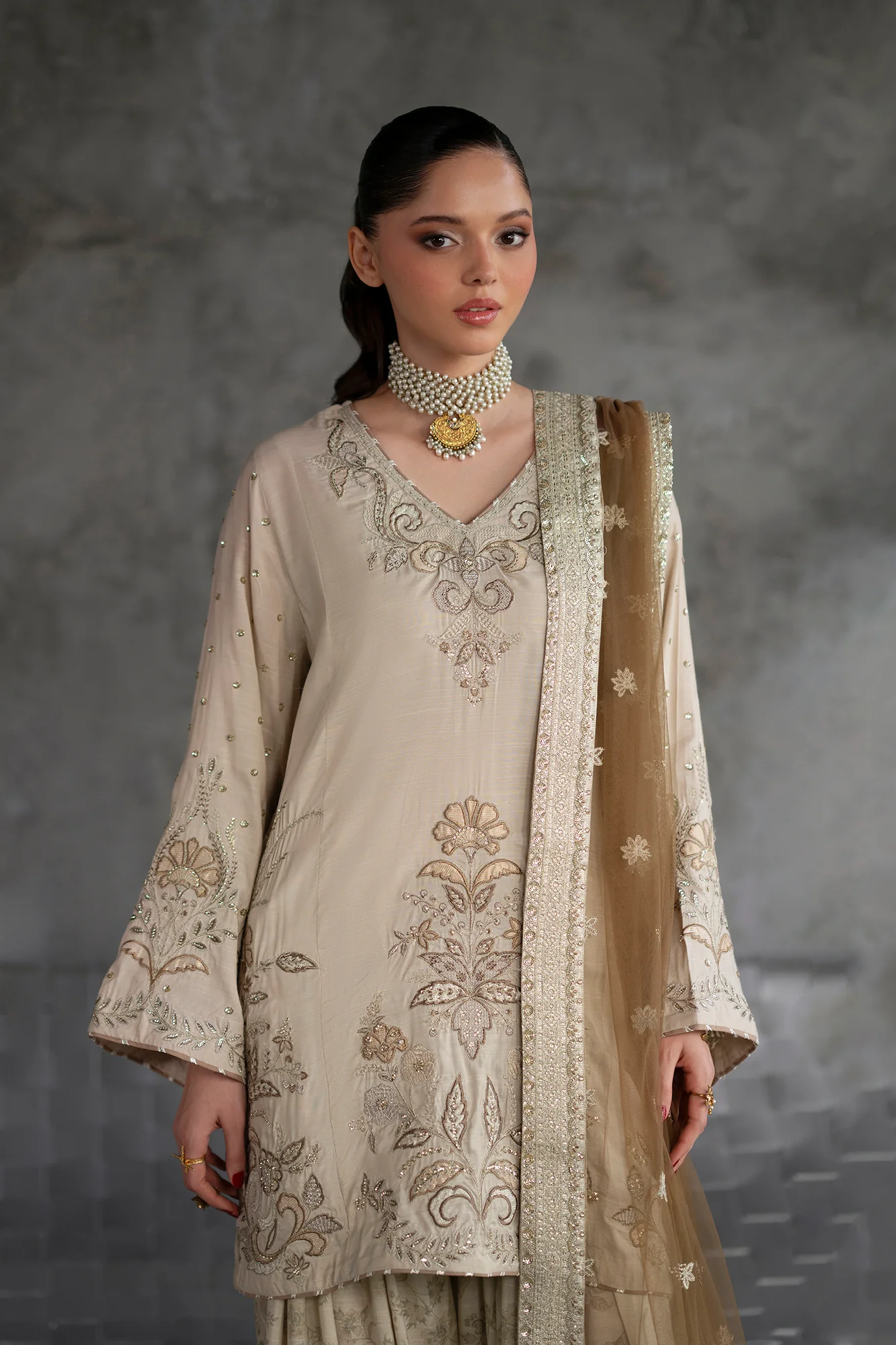 EMBROIDERED SUIT (E1060/104/004) - Image 5