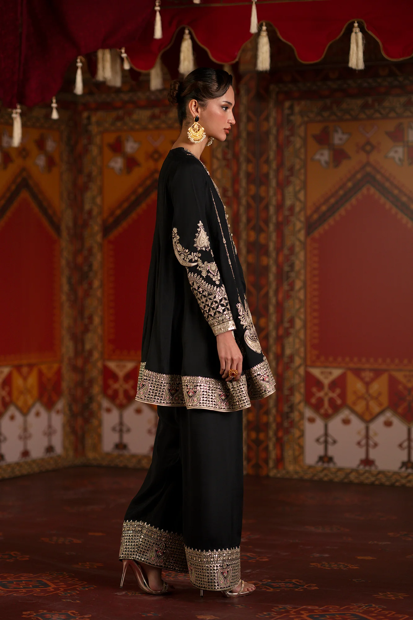 EMBROIDERED SUIT (E1066/104/902) - Image 3