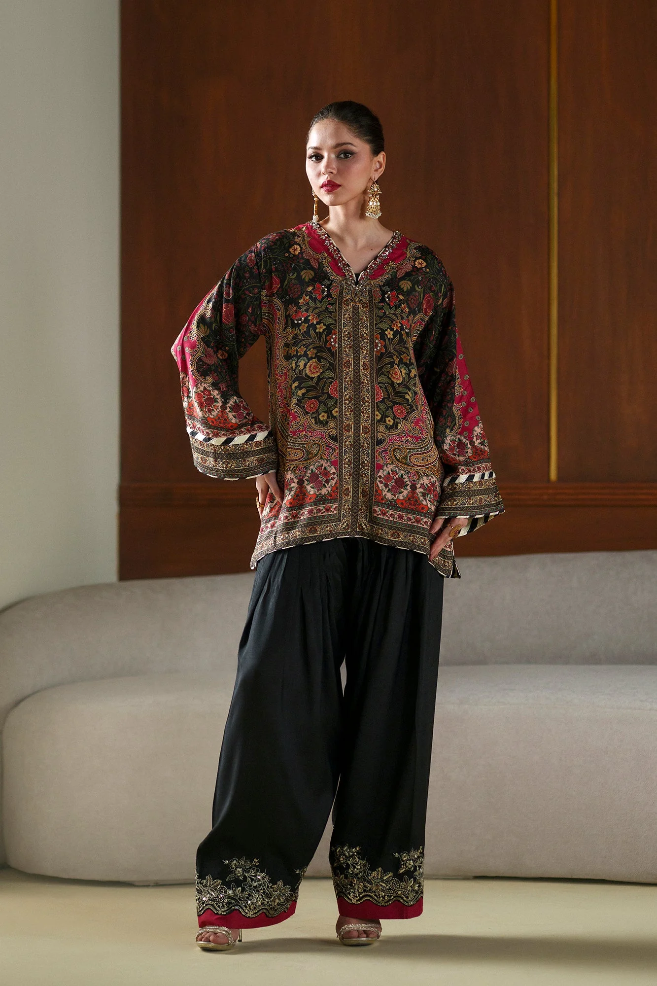 EMBROIDERED SUIT (E1072/104/902) - Image 2