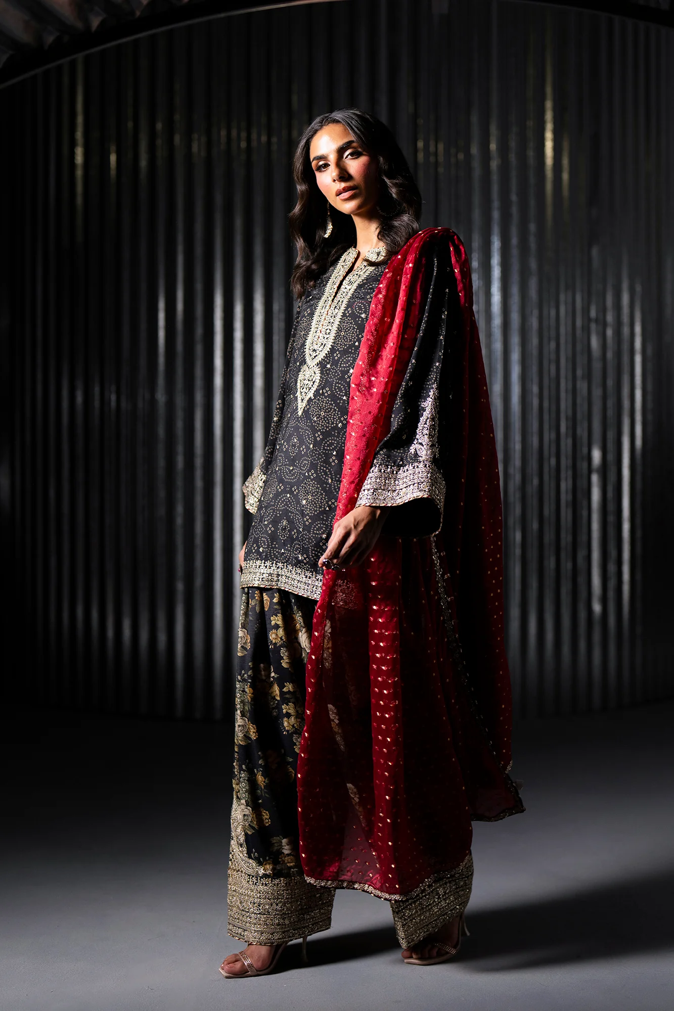EMBROIDERED SUIT (E1101/104/902) - Image 3