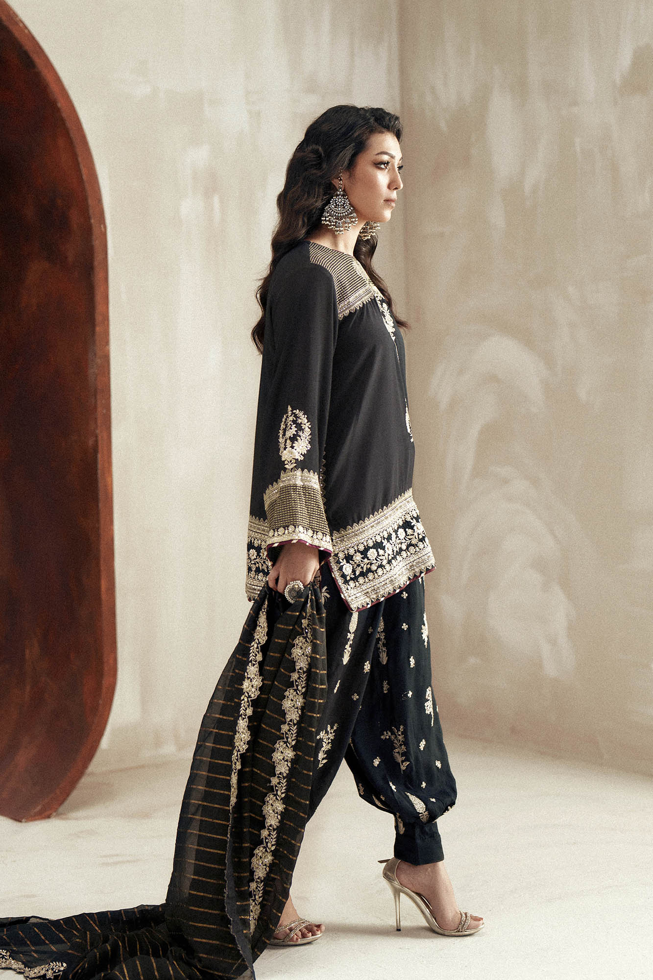 EMBROIDERED SUIT (E1107/104/902) - Image 3