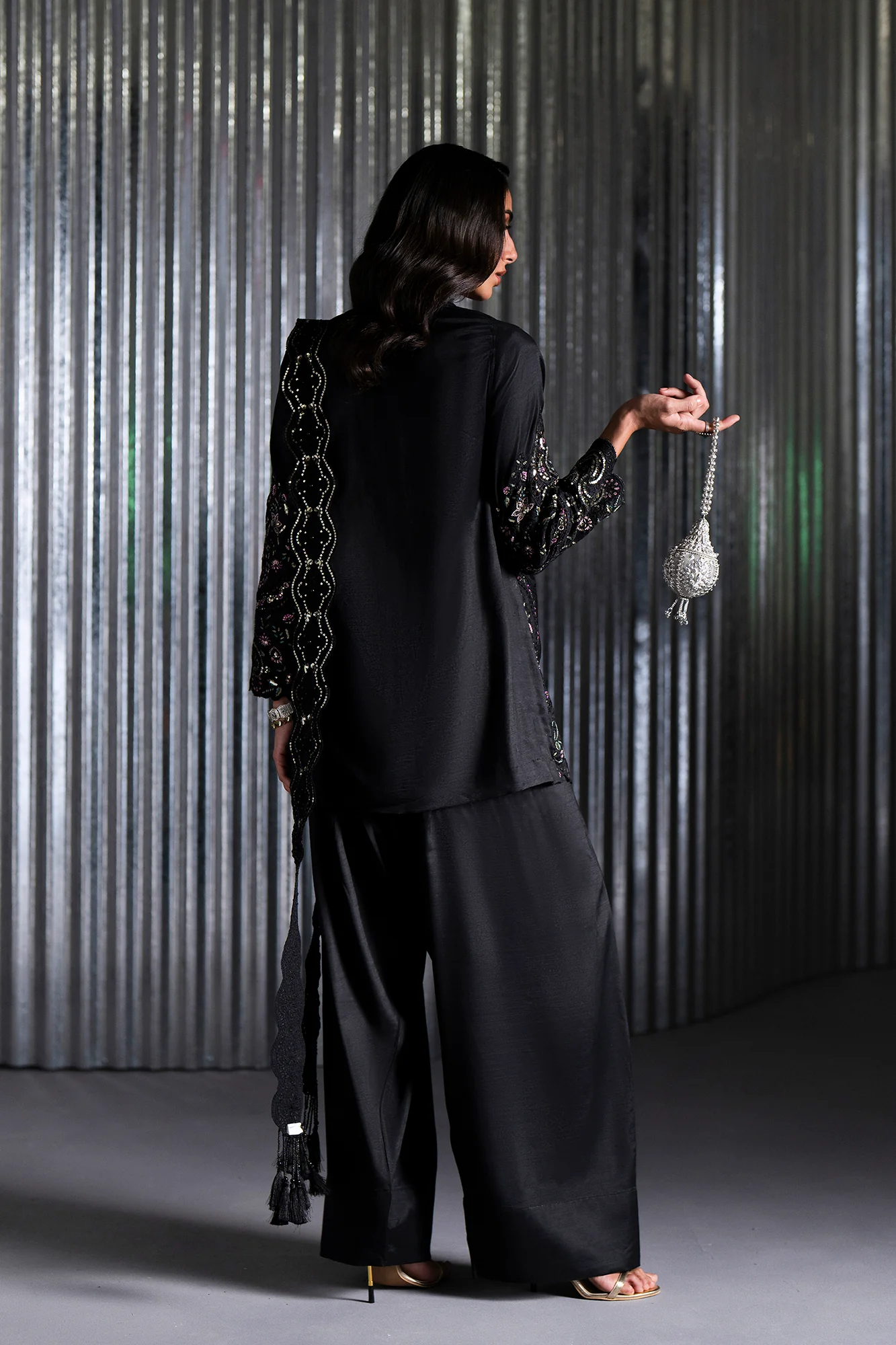 EMBROIDERED SUIT (E1142/104/902) - Image 7