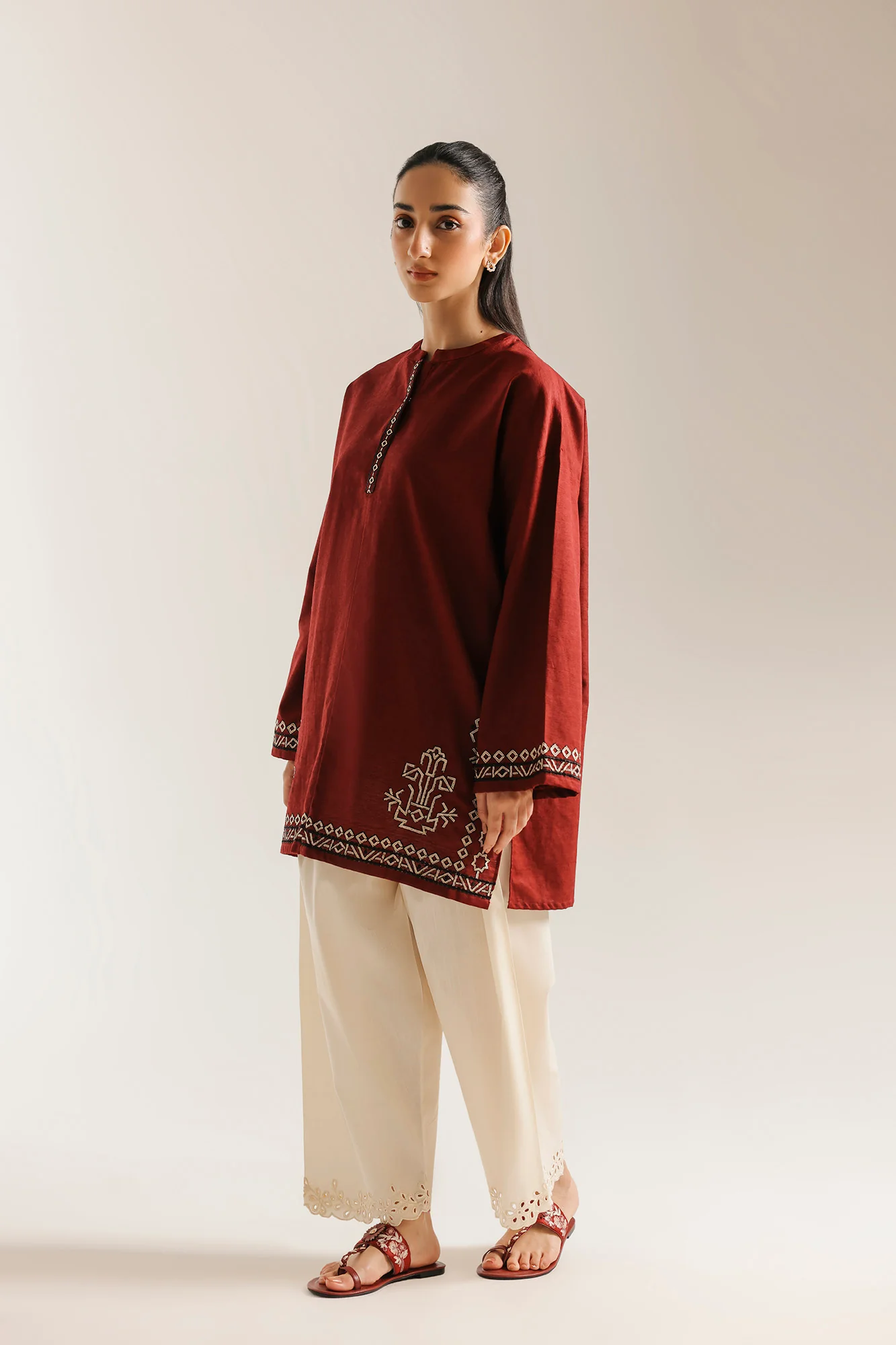 EMBROIDERED KURTI (E7980/102/414) - Image 3