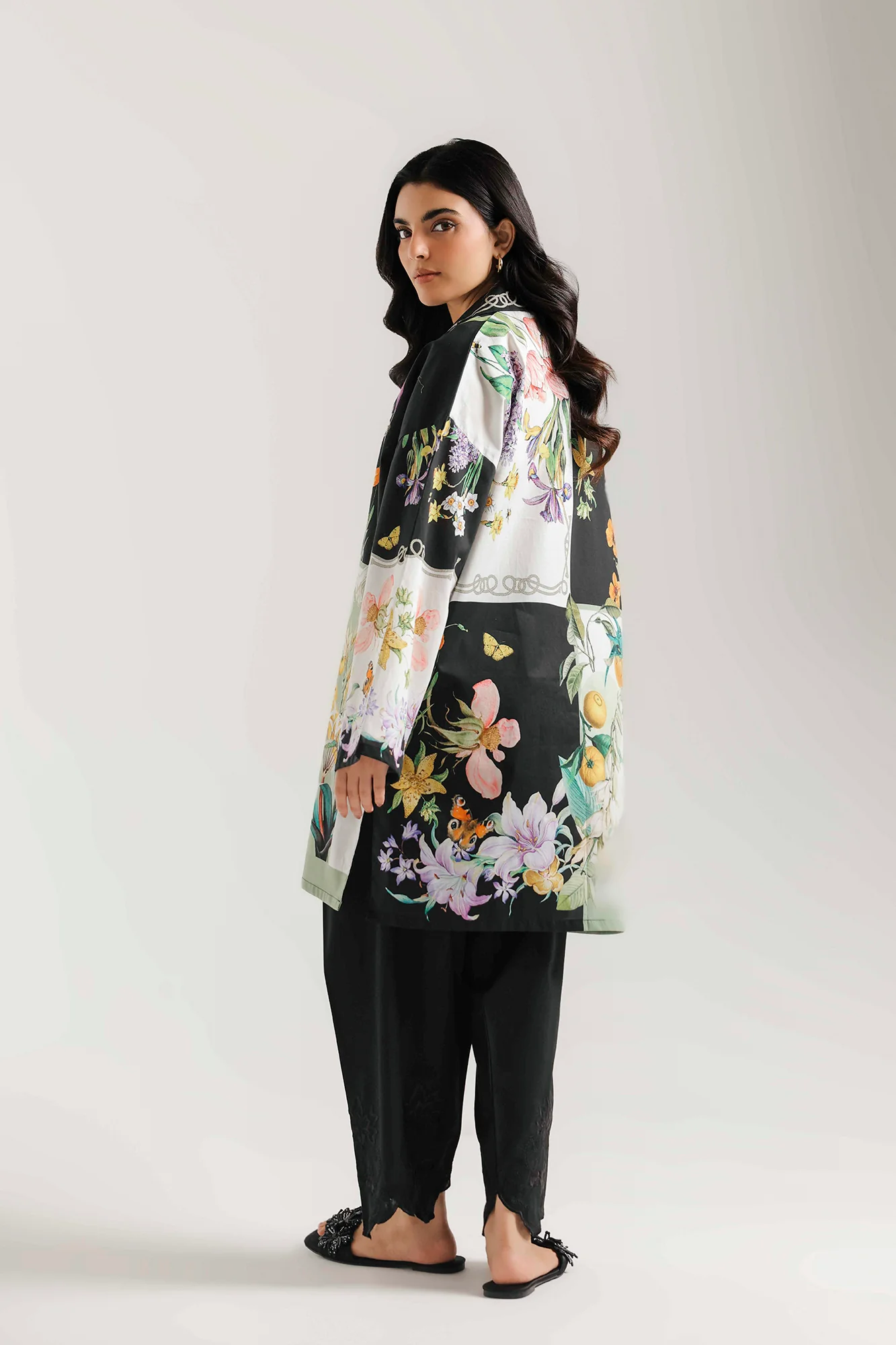 PRINTED KURTI (E8013/102/902) - Image 4