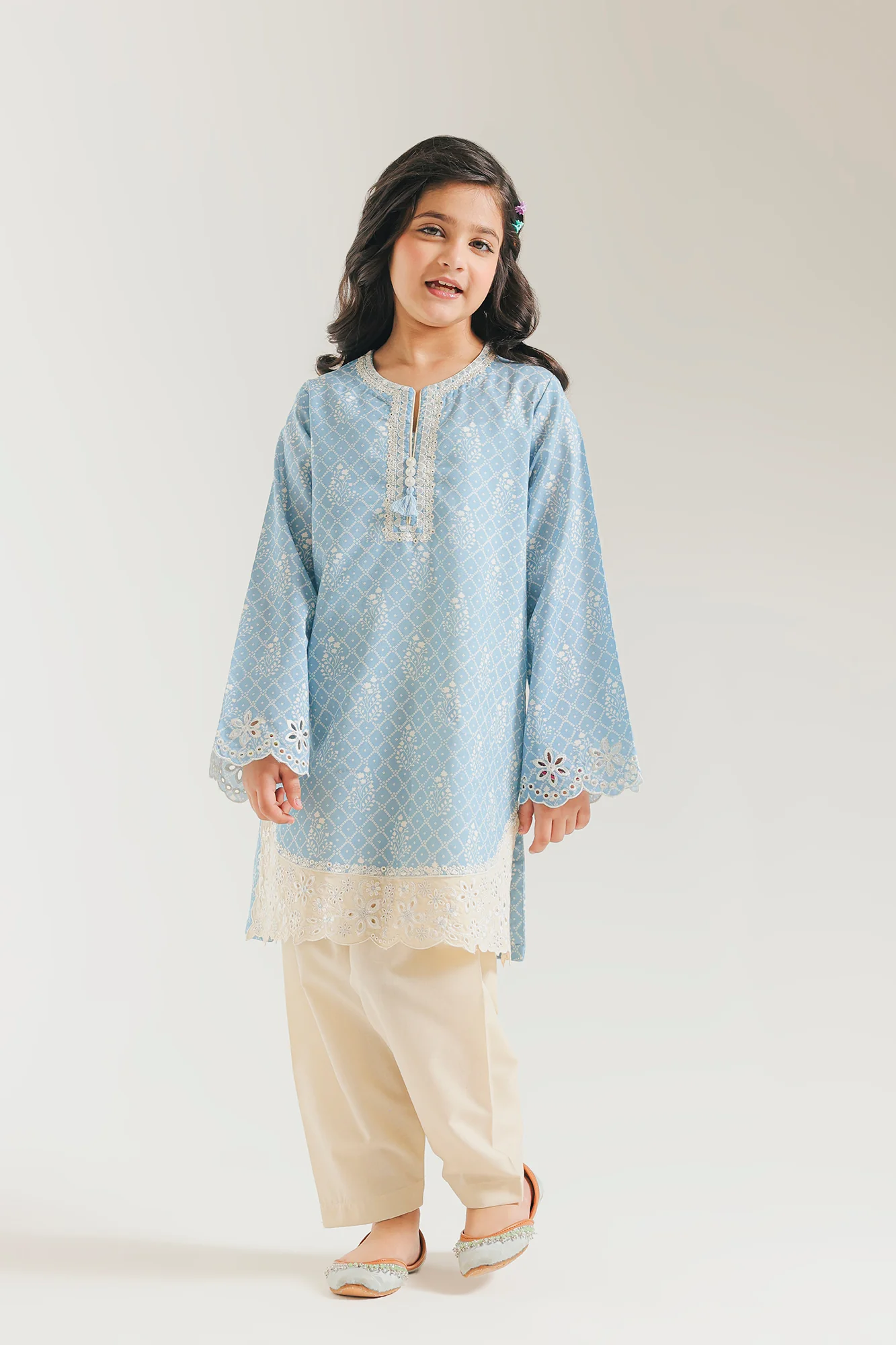 EMBROIDERED SUIT (E1526/402/721 E1526/302/721) - Image 2