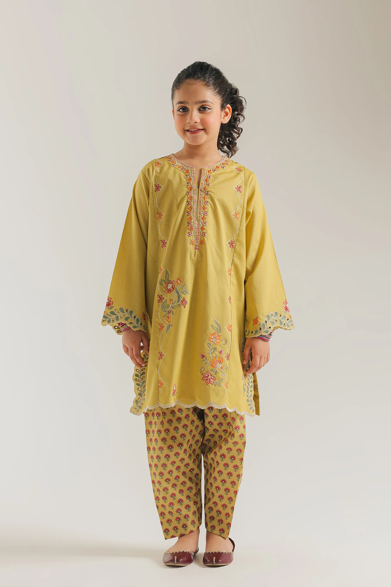 EMBROIDERED SUIT (E1531/402/113 E1531/302/113) - Image 2