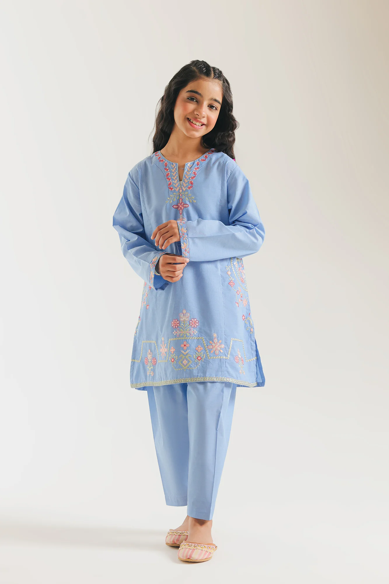 EMBROIDERED SUIT (E1548/402/630 E1548/302/630) - Image 3
