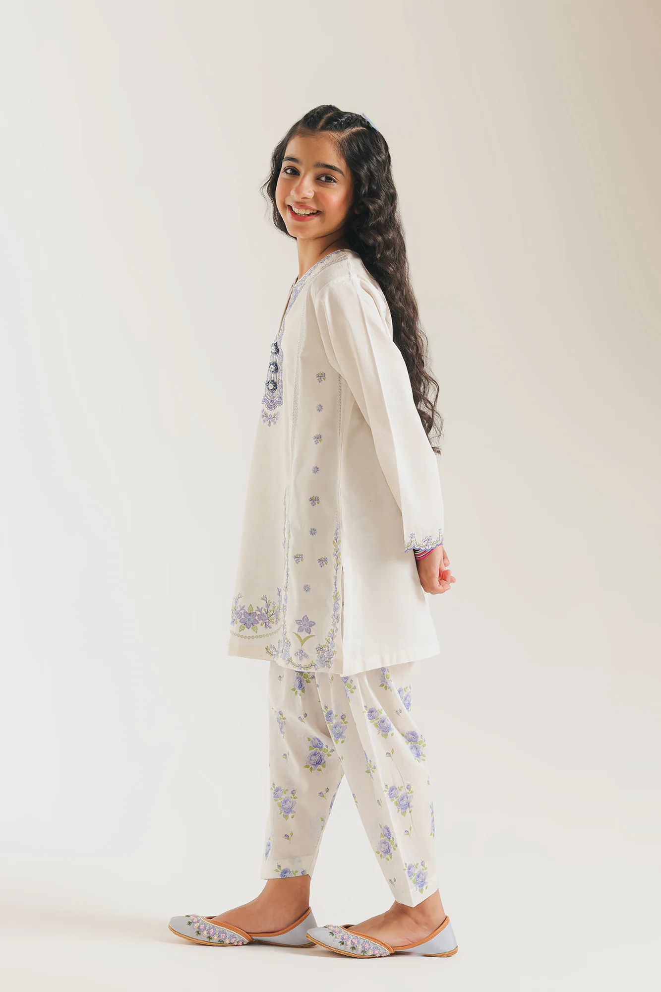 EMBROIDERED SUIT (E1550/402/004 E1550/302/004) - Image 3