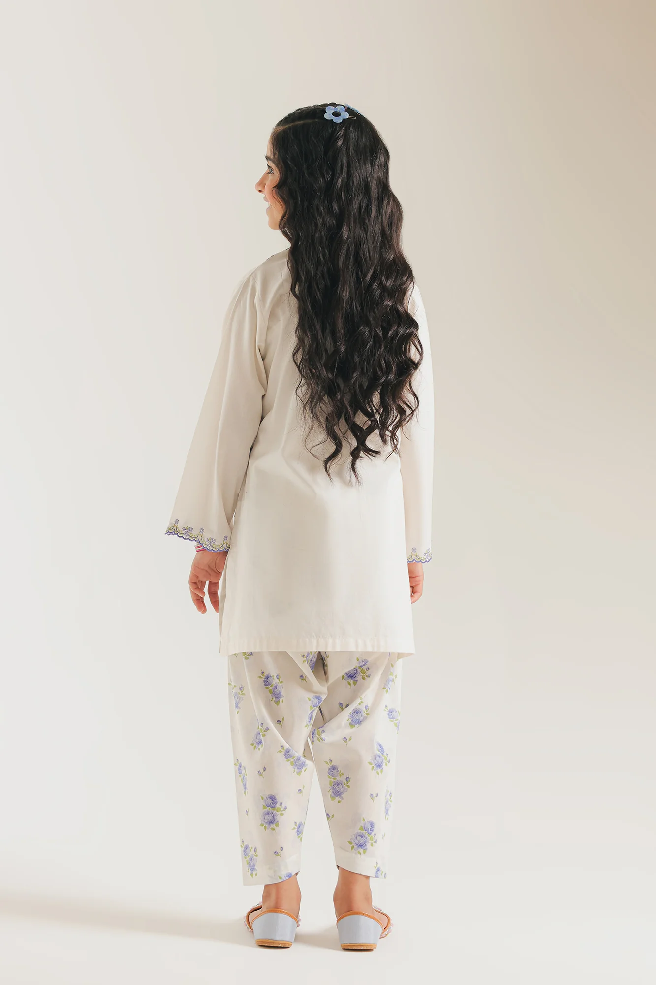 EMBROIDERED SUIT (E1550/402/004 E1550/302/004) - Image 4