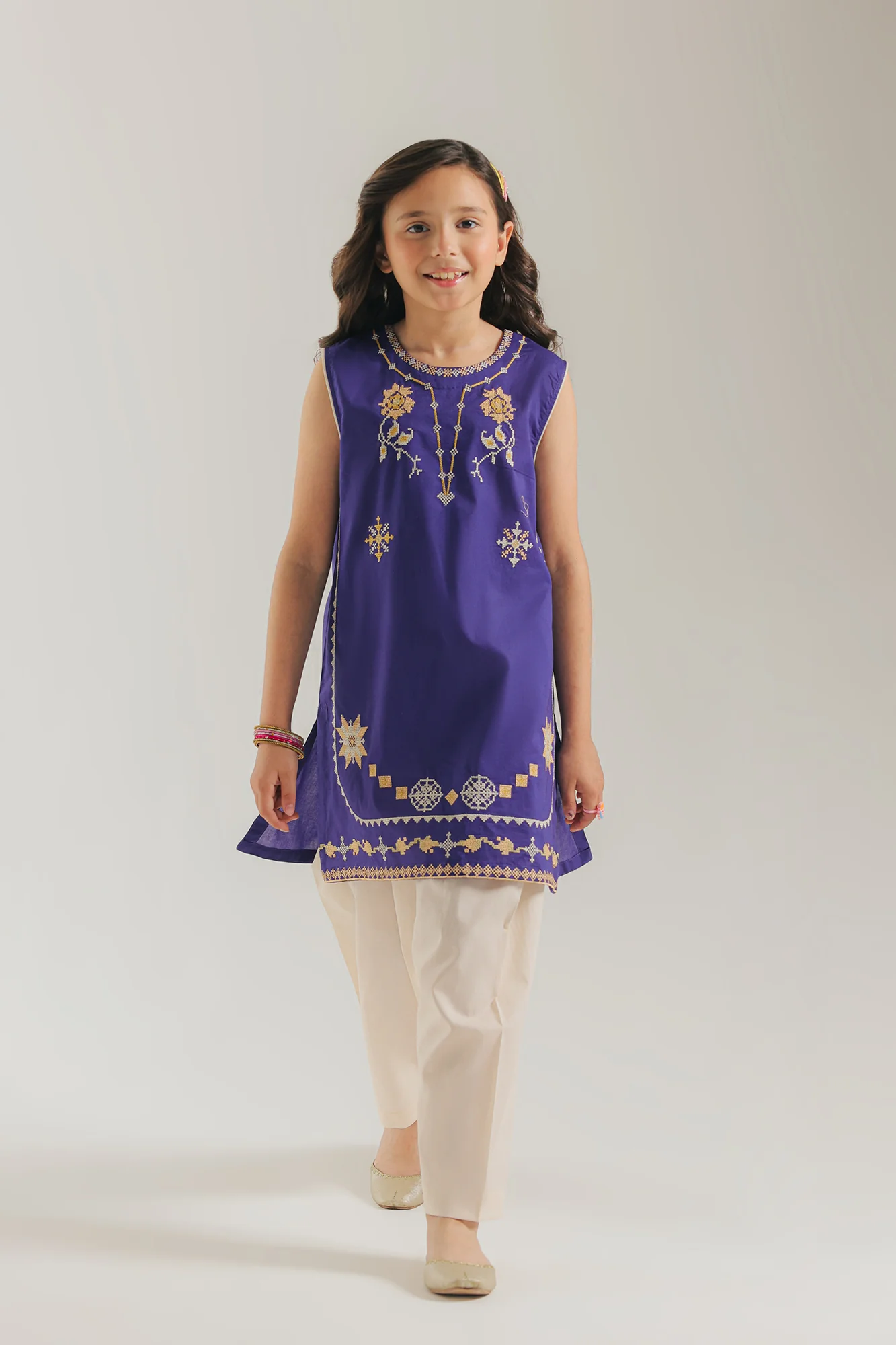 EMBROIDERED SUIT (E1587/402/624 E1587/302/624) - Image 3