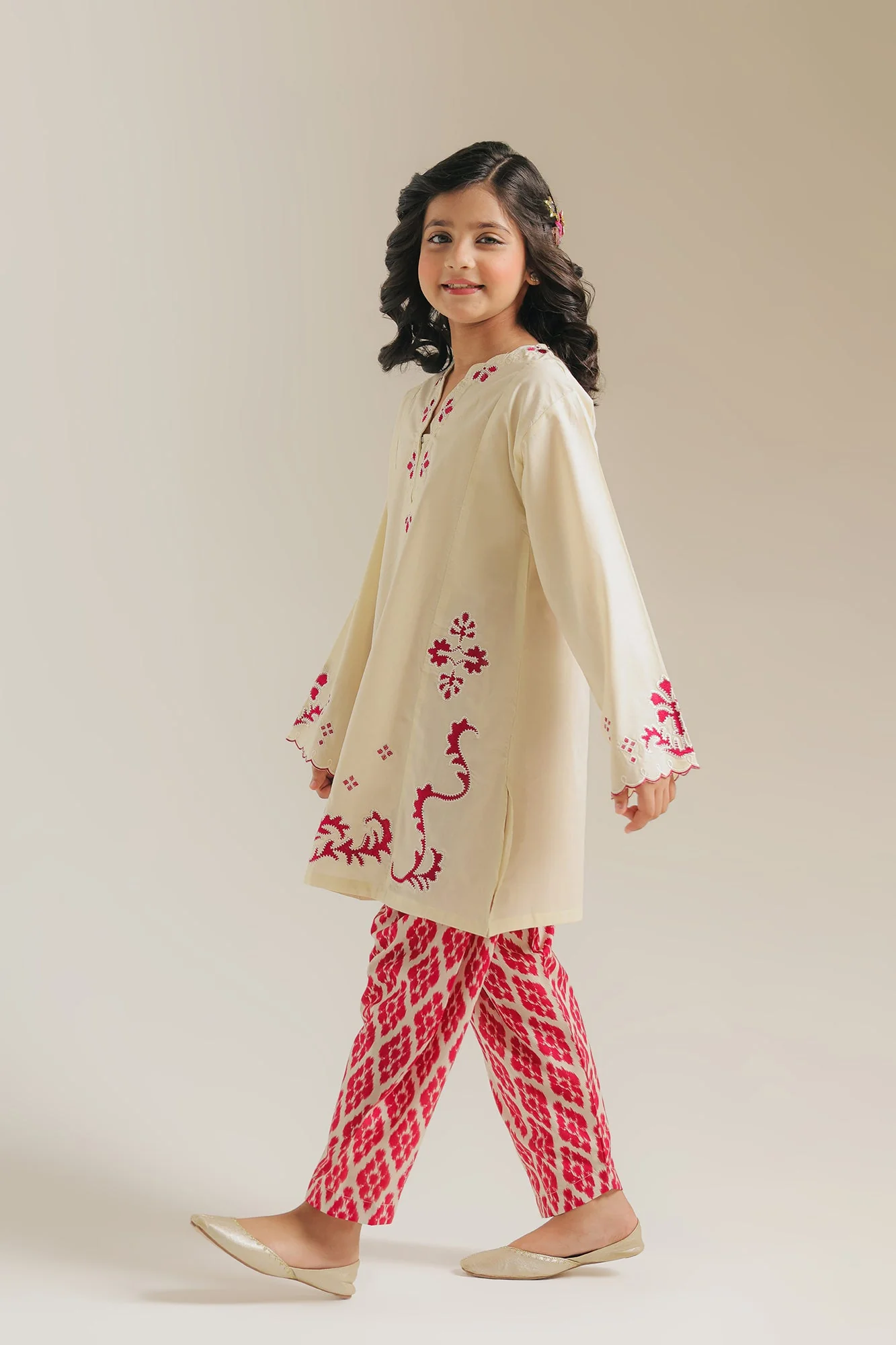 EMBROIDERED SUIT (E1604/402/110 E1604/302/110) - Image 3