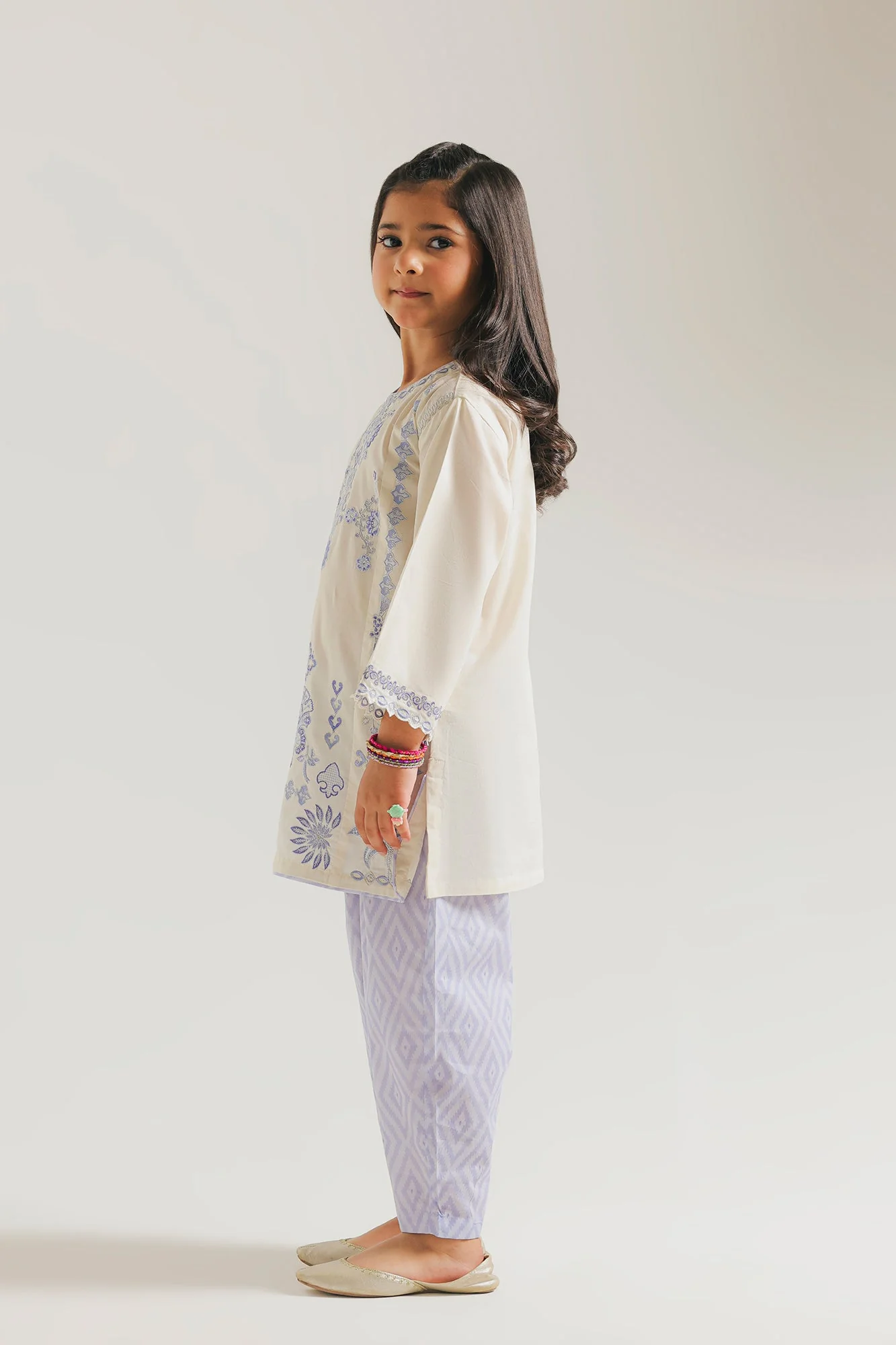EMBROIDERED SUIT (E1610/402/001 E1610/302/001) - Image 2