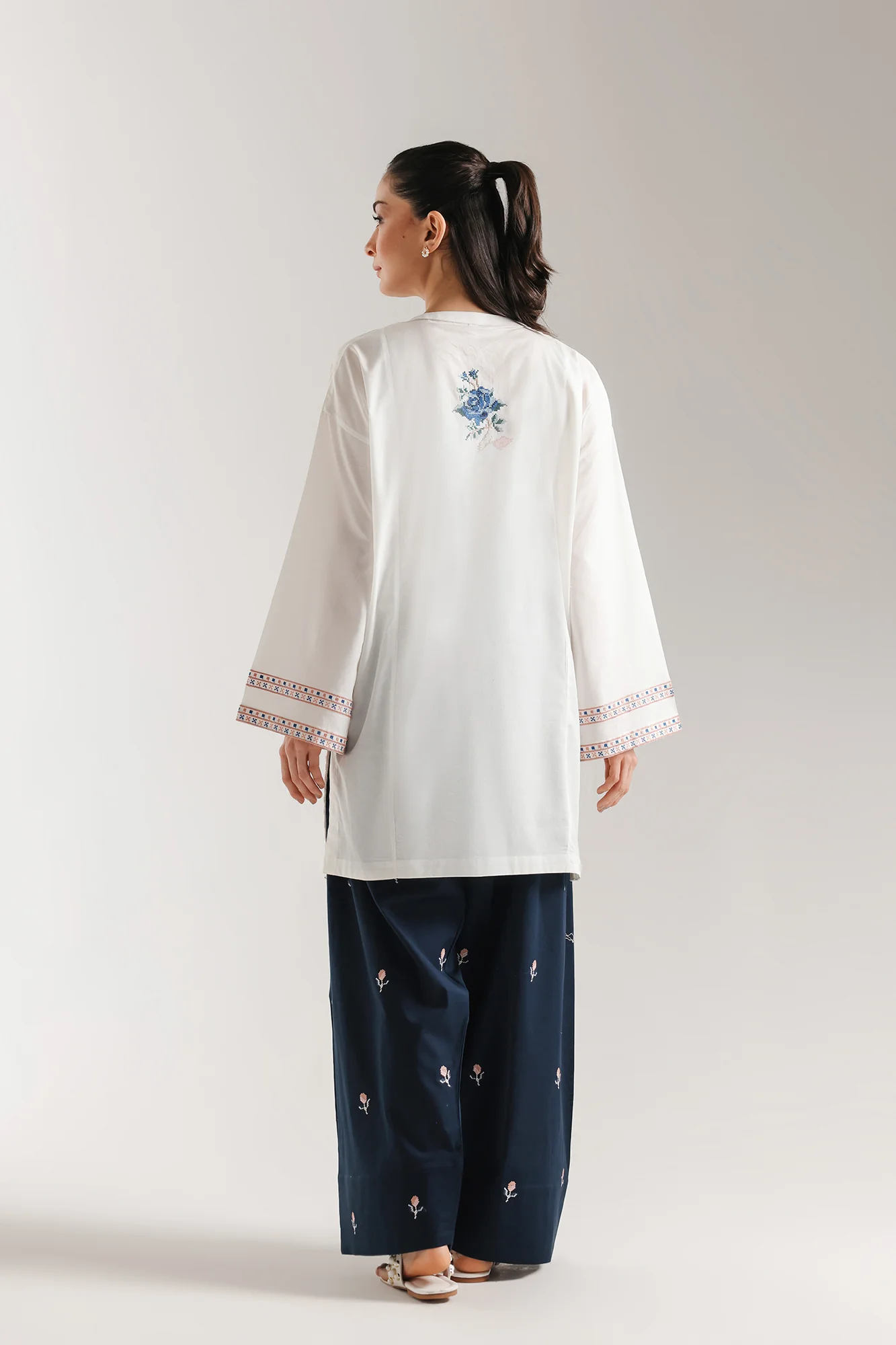 EMBROIDERED SUIT (E7757/102/001) - Image 4