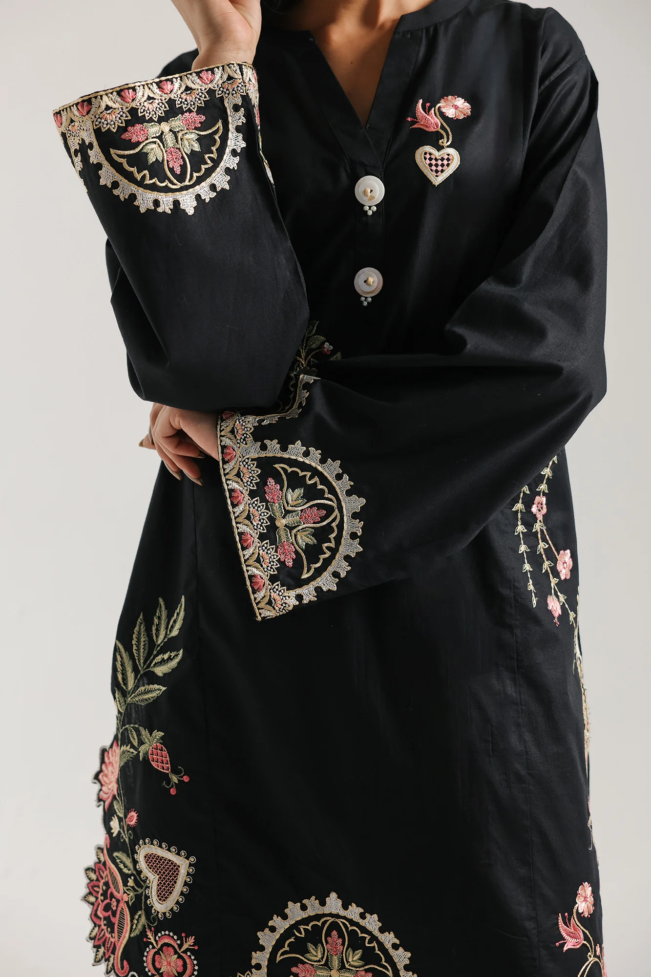 EMBROIDERED SUIT (E7783/102/902) - Image 6