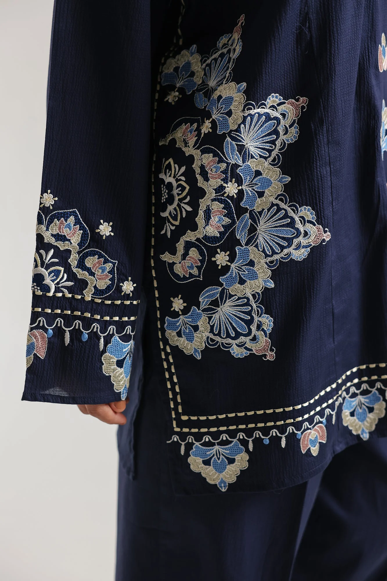 EMBROIDERED SUIT (E7798/102/623) - Image 5