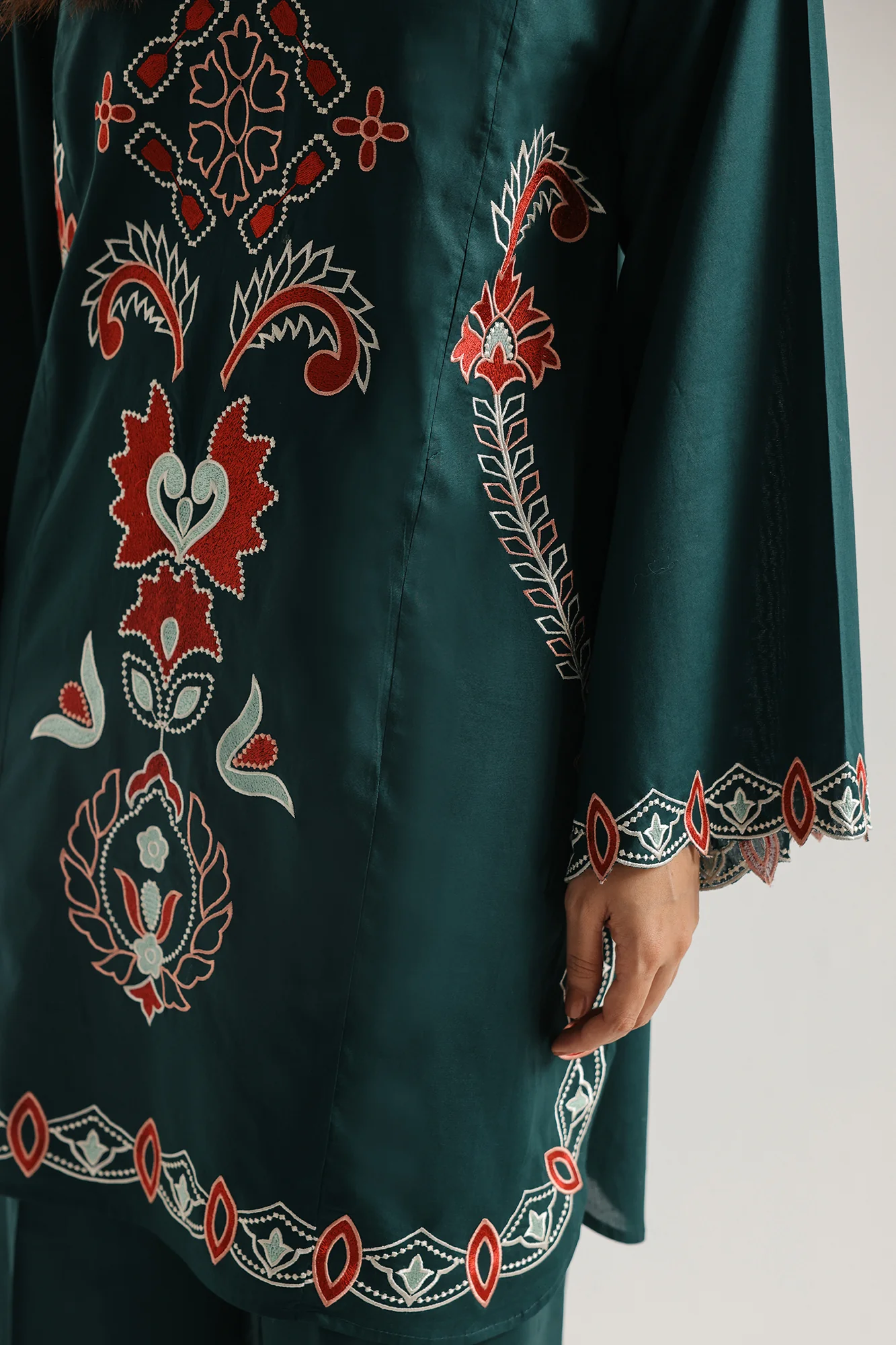 EMBROIDERED SUIT (E7826/102/704) - Image 6