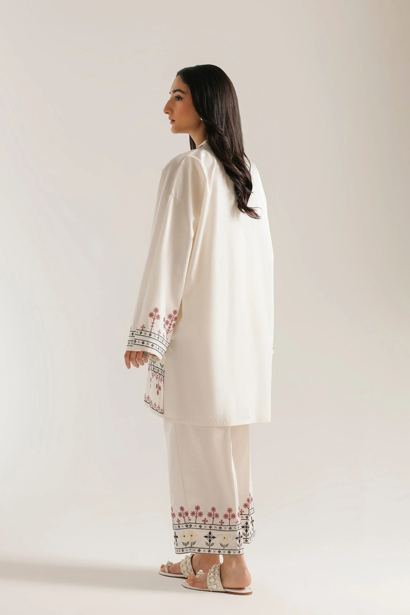 EMBROIDERED SUIT (E7838/102/002) - Image 4