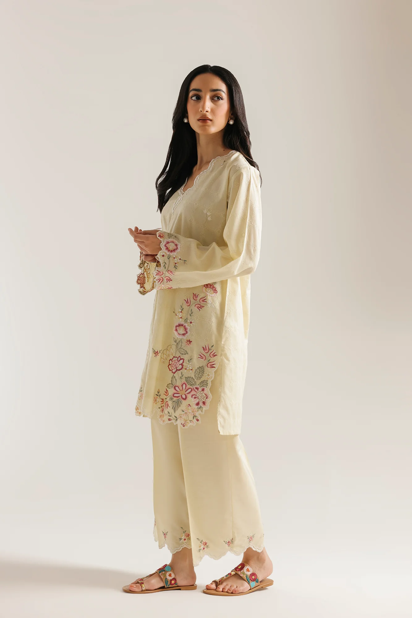 EMBROIDERED SUIT (E7847/102/110) - Image 3