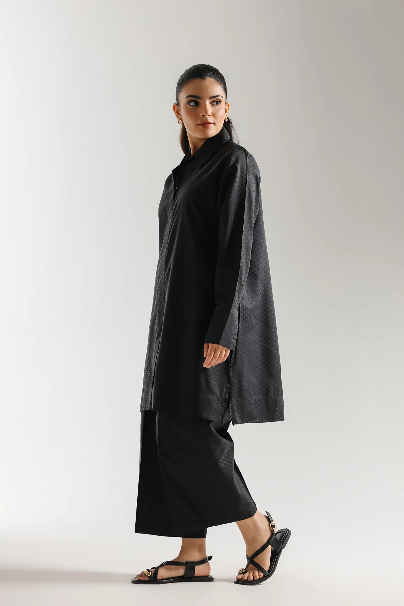 SOLID SUIT (E8121/102/902) - Image 3