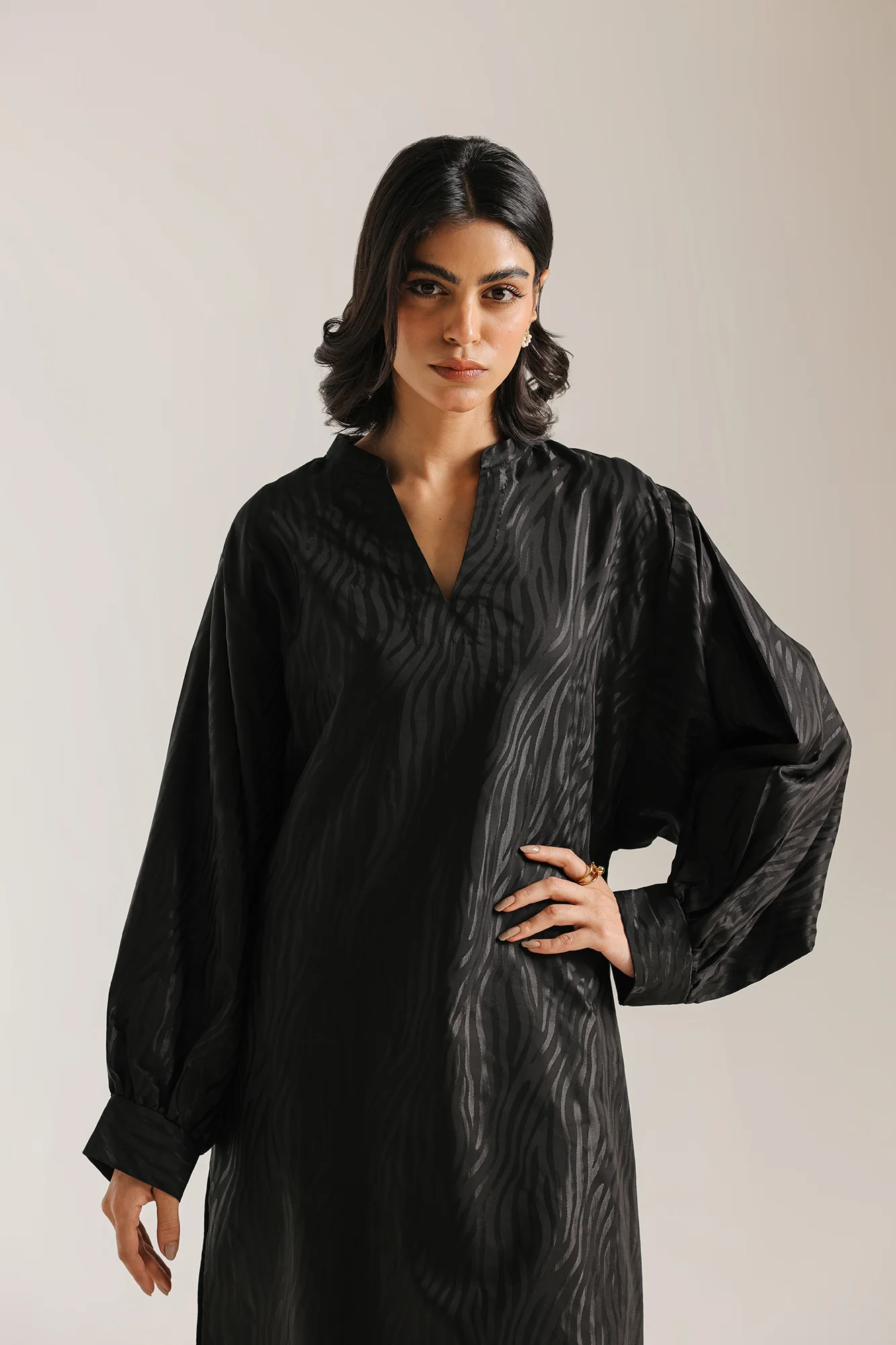 SOLID SUIT (E8183/102/902) - Image 5