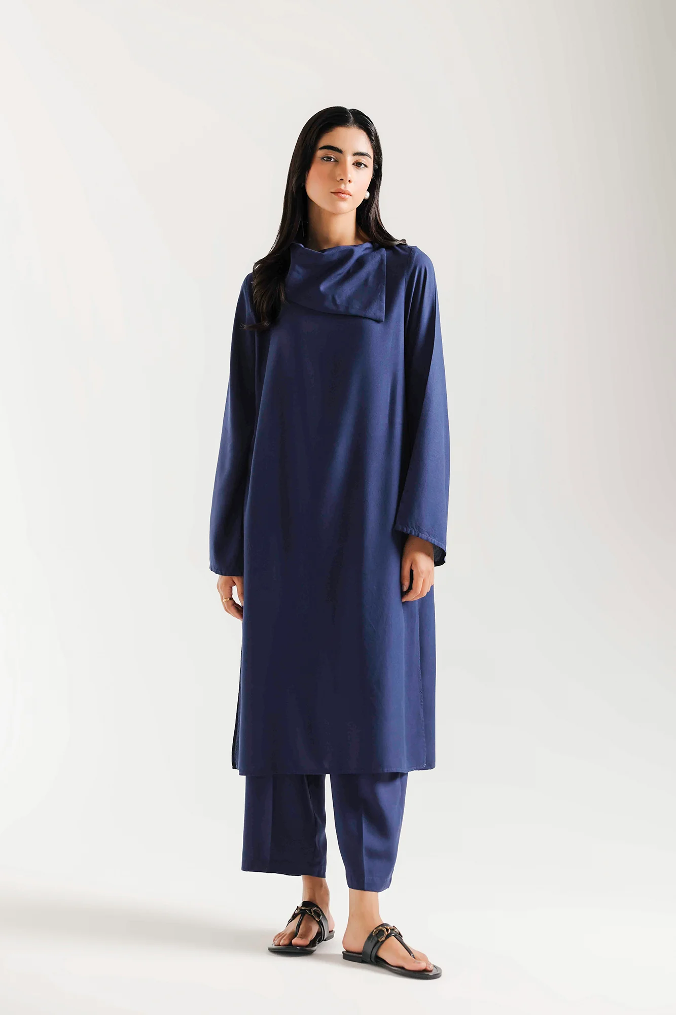 SOLID SUIT (E8210/102/620) - Image 2