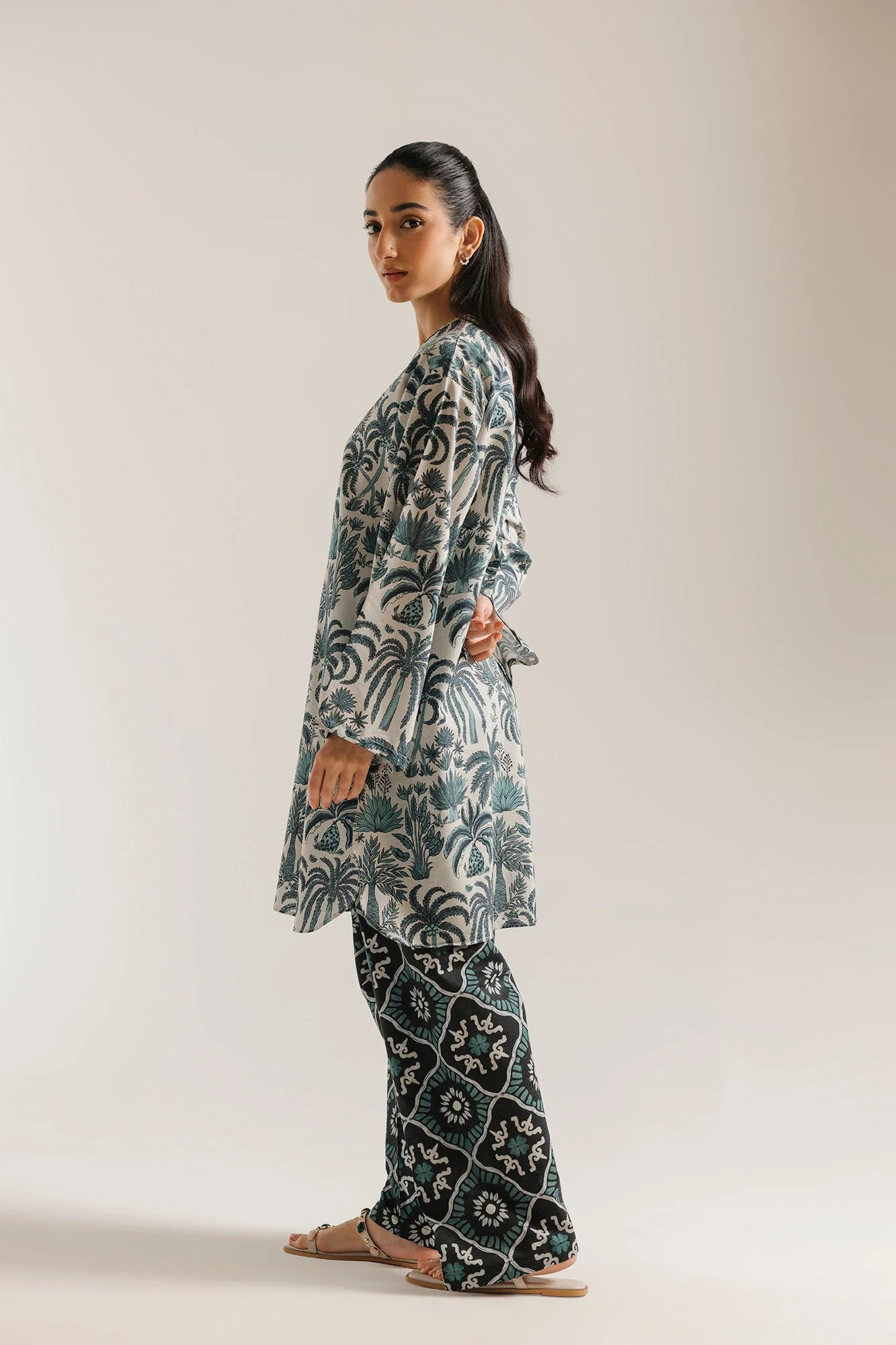 PRINTED SUIT (E8271/102/003) - Image 4