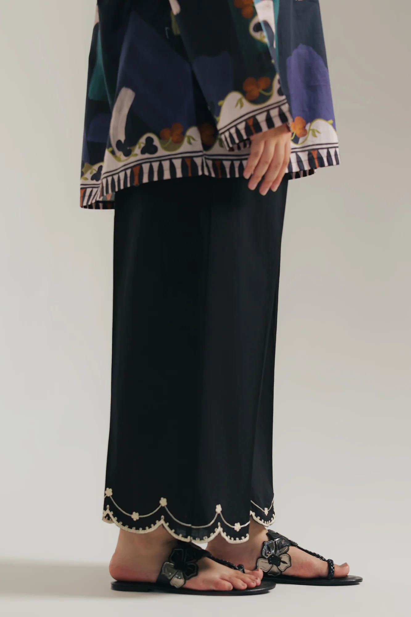 EMBROIDERED TROUSER (E7664/102/902) - Image 2
