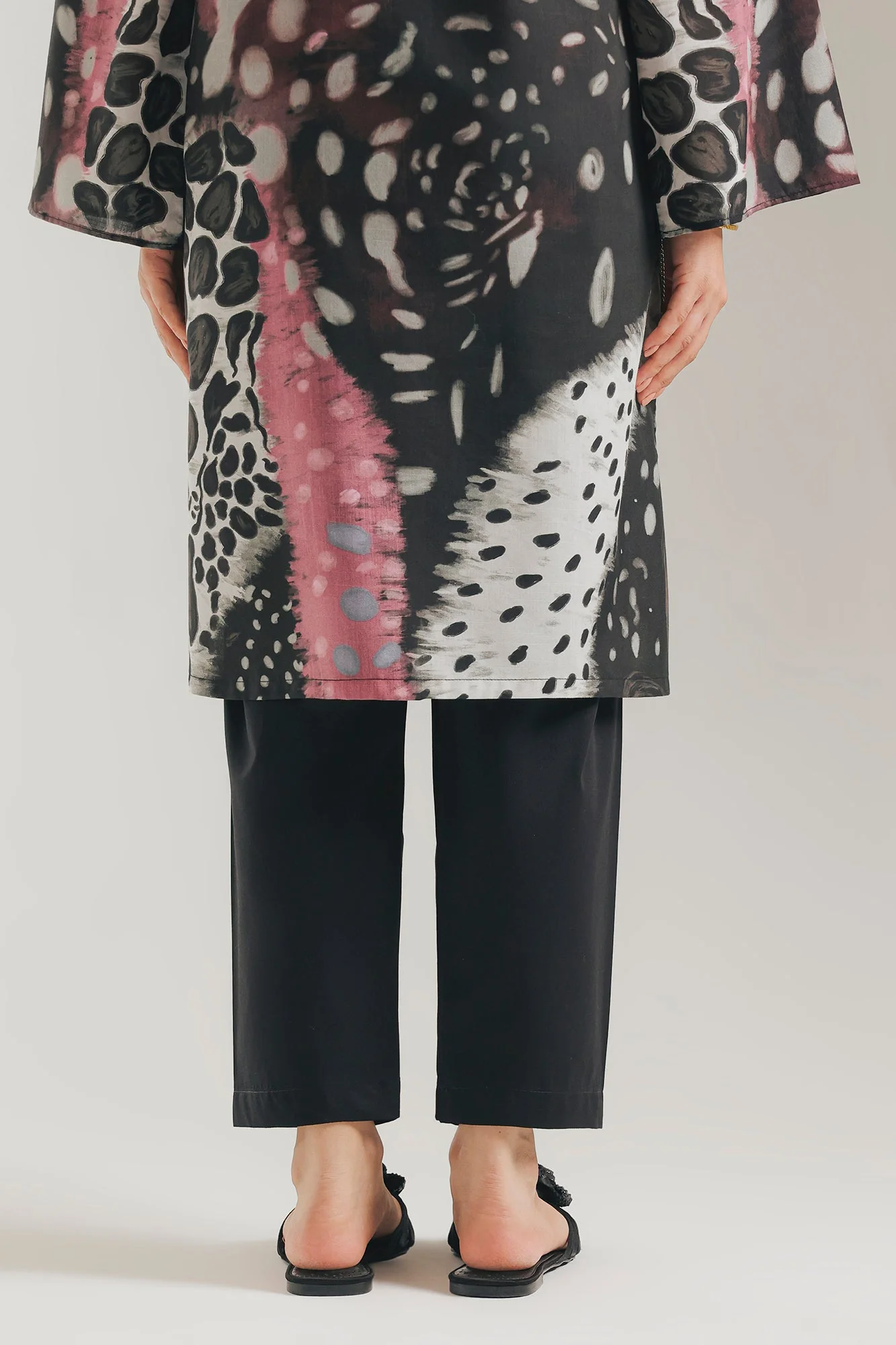 SHALWAR (E8324/102/902) - Image 3