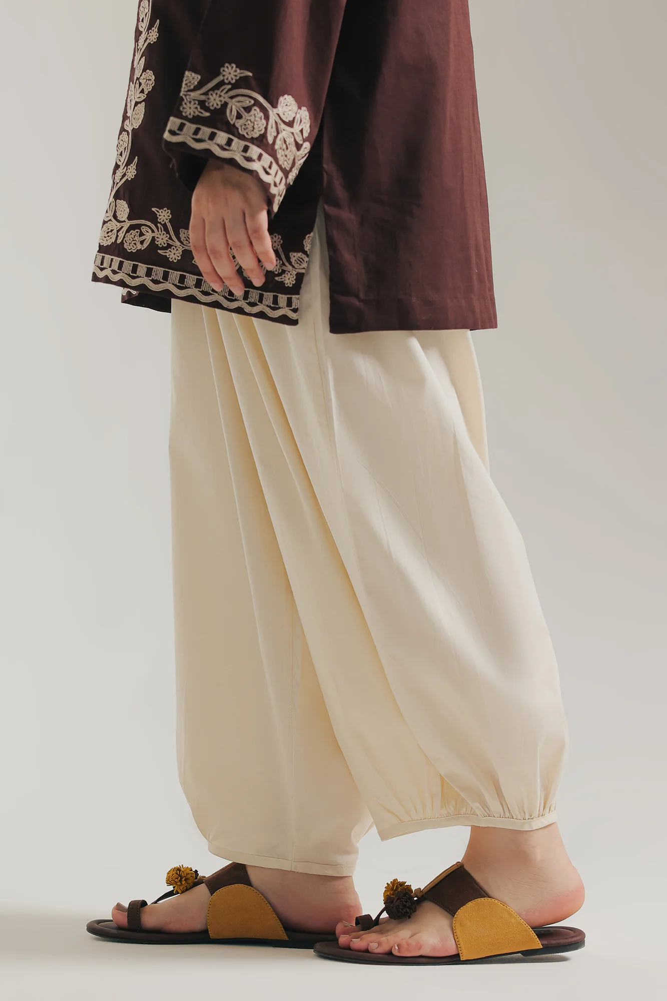 SHALWAR (E8332/102/005) - Image 4