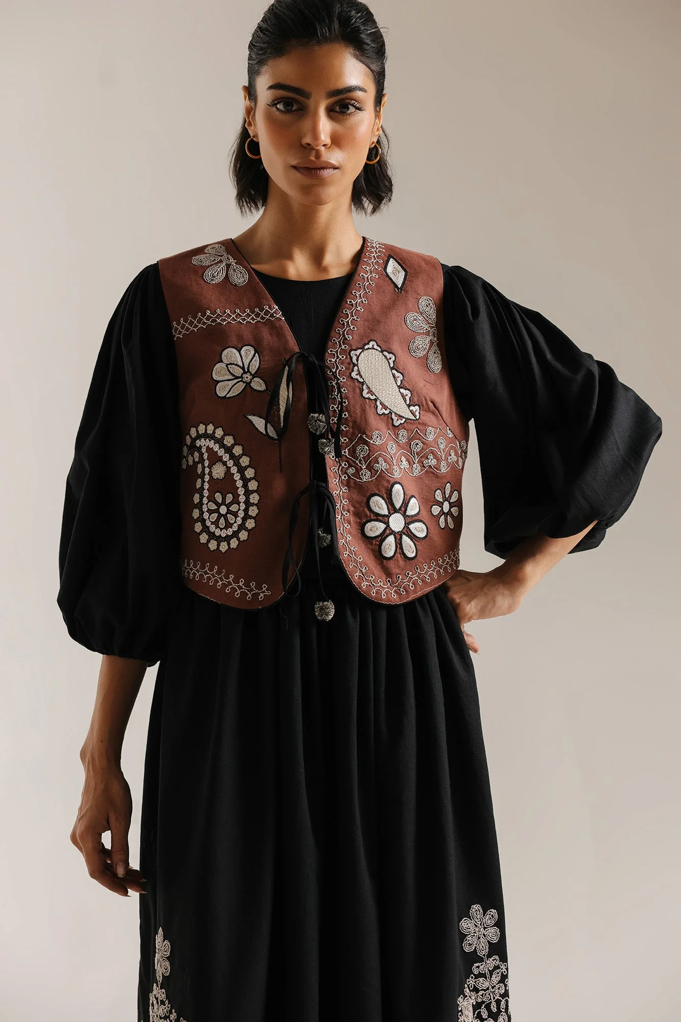 EMBROIDERED DRESS (E1013/101/901) - Image 5