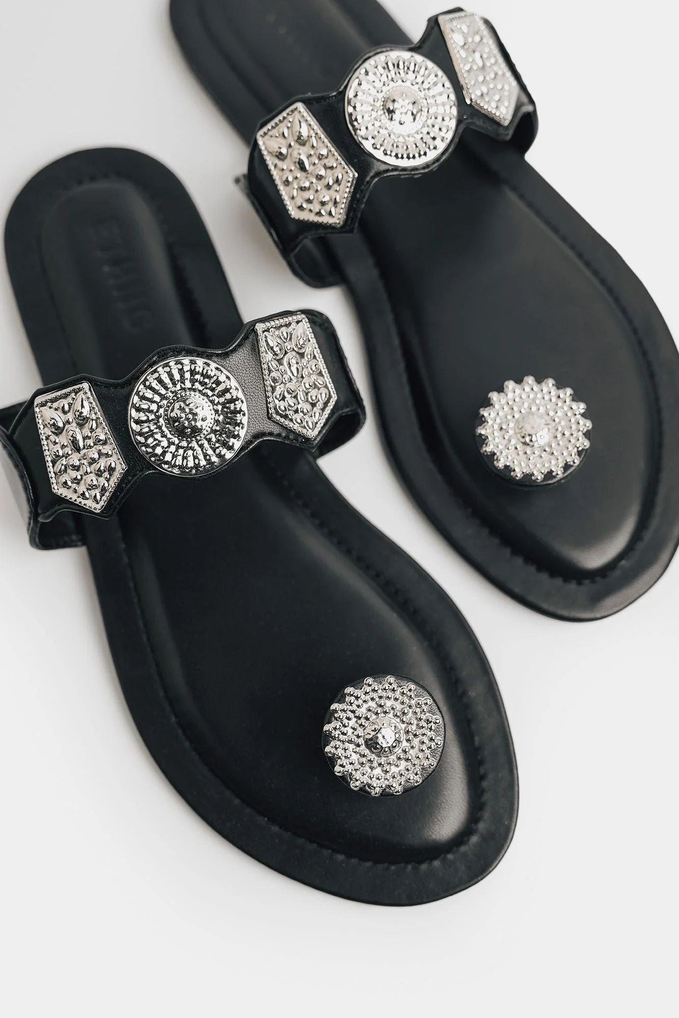 KHOLA PURI (E1265/109/901)