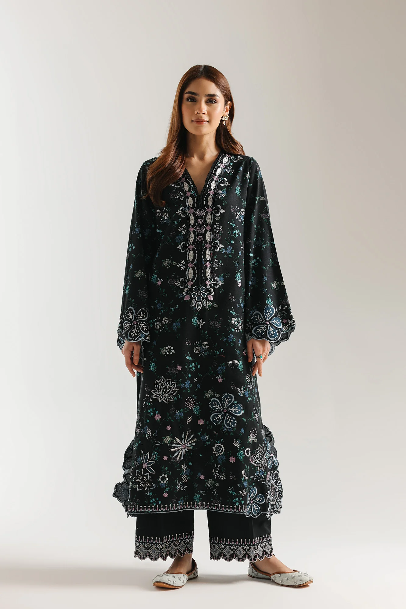 EMBROIDERED SUIT (E3732/103/902) - Image 2