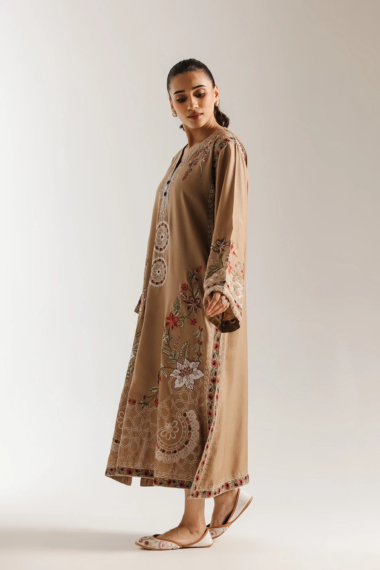 EMBROIDERED KAFTAN (E3768/103/113) - Image 2